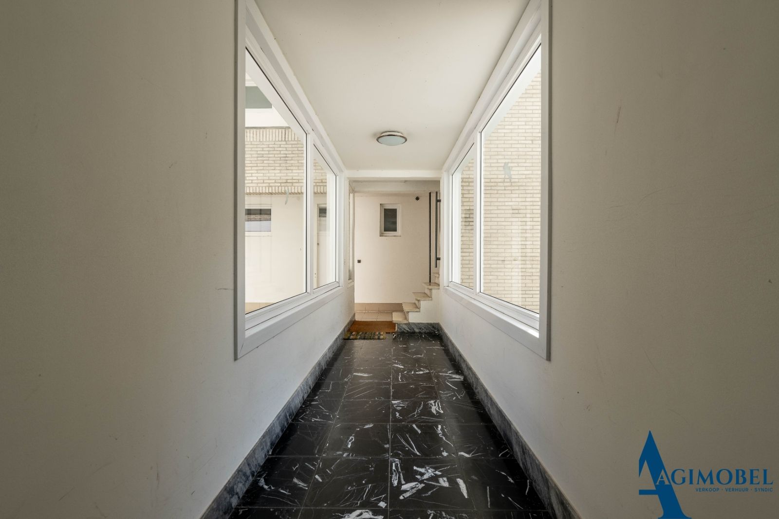 Appartement op de eerste verdieping met sfeer aan de achterzijde van de Paul Parmentierlaan te Knokke foto 20