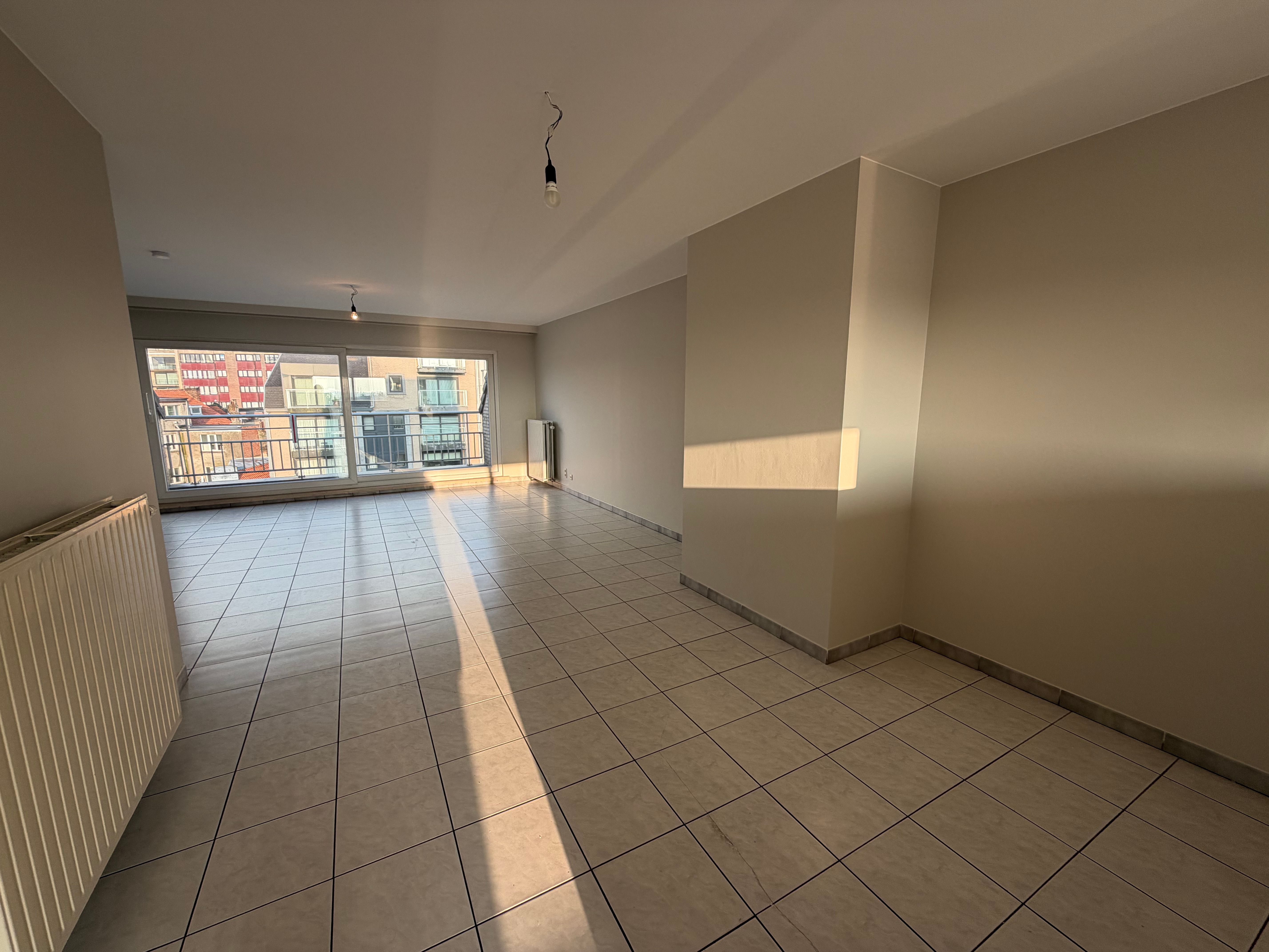 Mooi duplexappartement met drie slaapkamers en twee zongerichte terrassen. foto 11