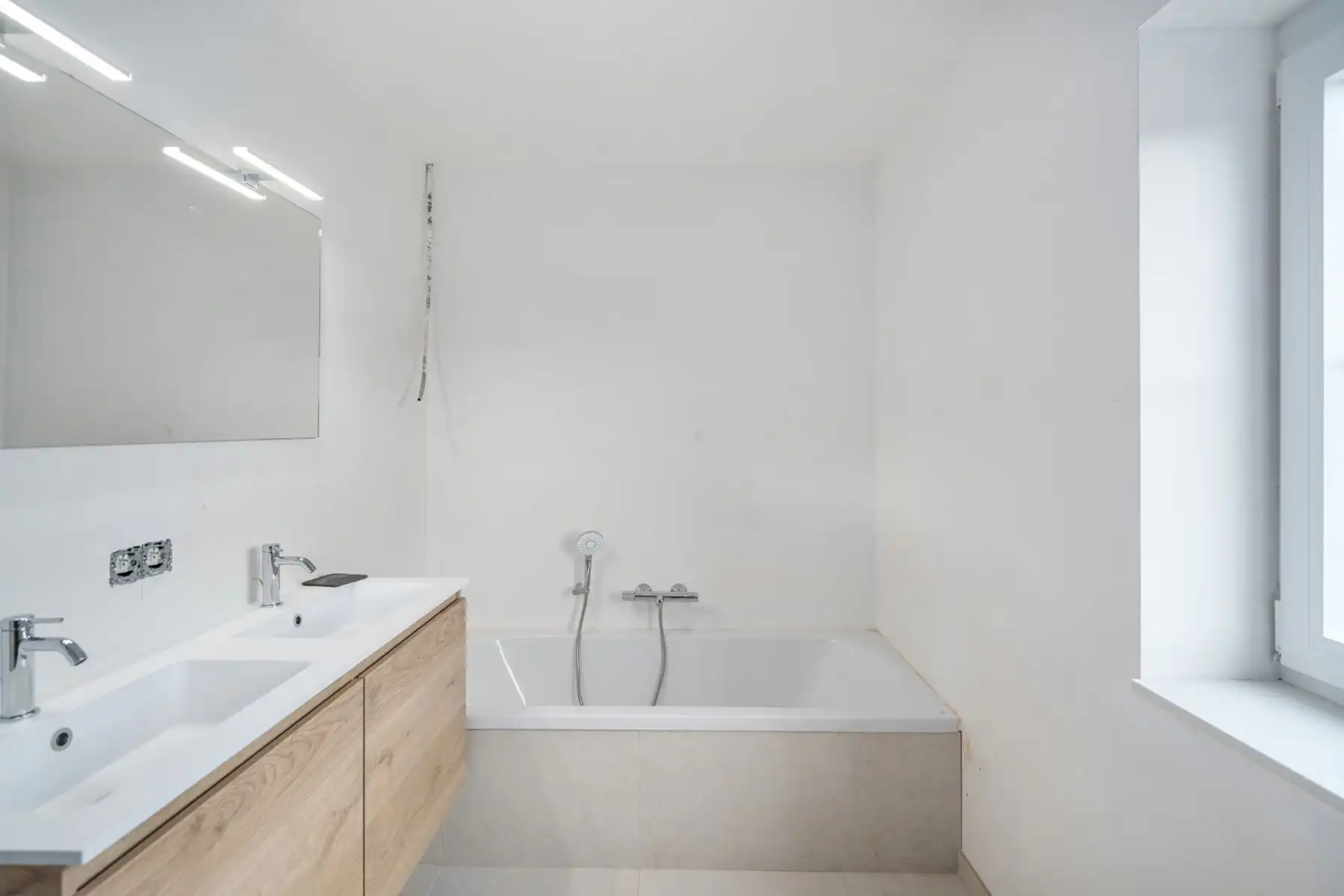 Instapklare woning in Zellik foto 9
