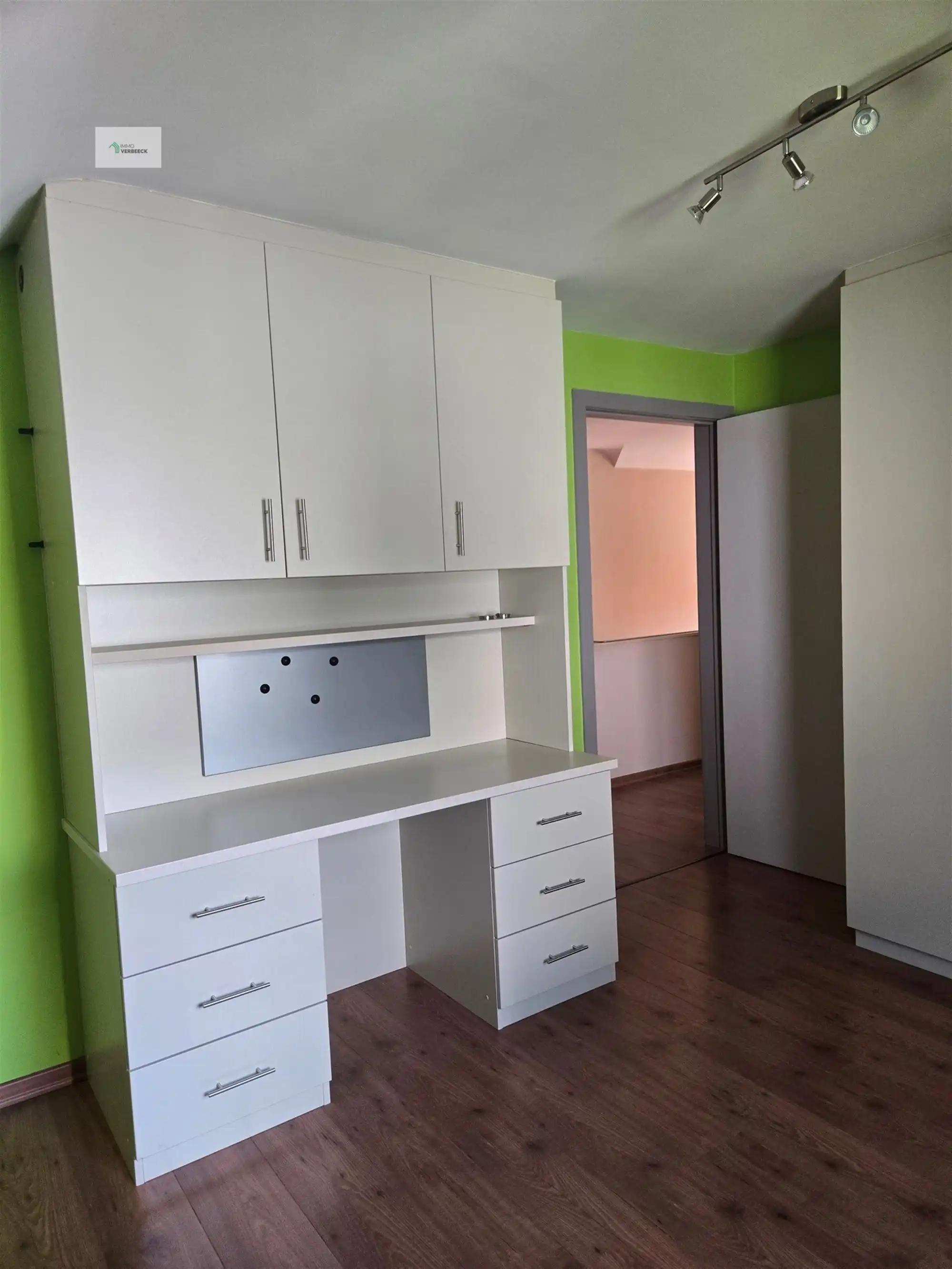 Ruime Woning met 3 Slaapkamers in Bale foto 58