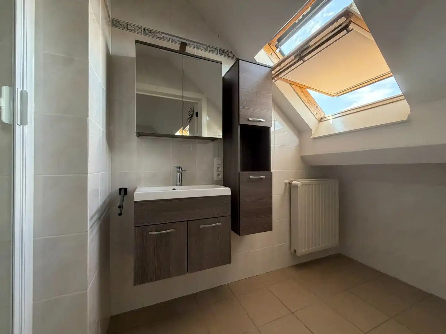 Verzorgd appartement met 2 slaapkamers in kleinschalige residentie vlakbij het centrum van Munsterbilzen foto 18