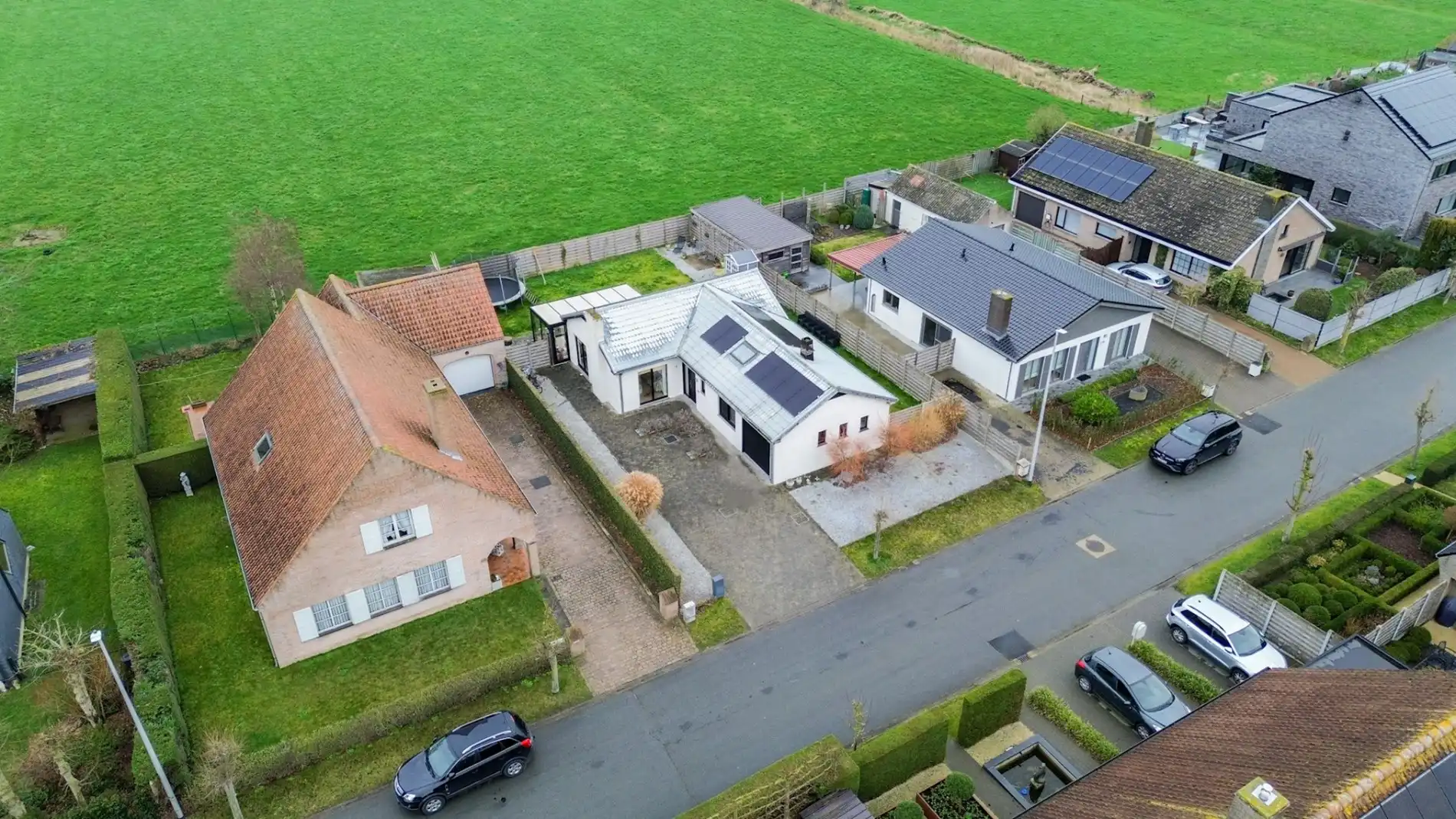 Toffe instapklare woning, 3 slpk, garage, tuin, gunstige gelegen in Gistel foto 29