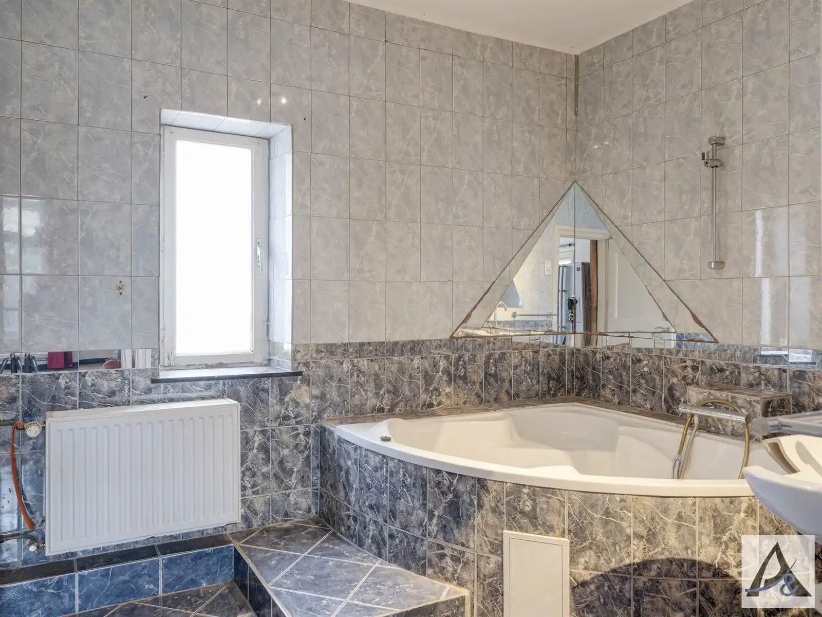 Bijzondere eigendom met woon- en werkmogelijkheden in het pittoreske Kessenich foto 33