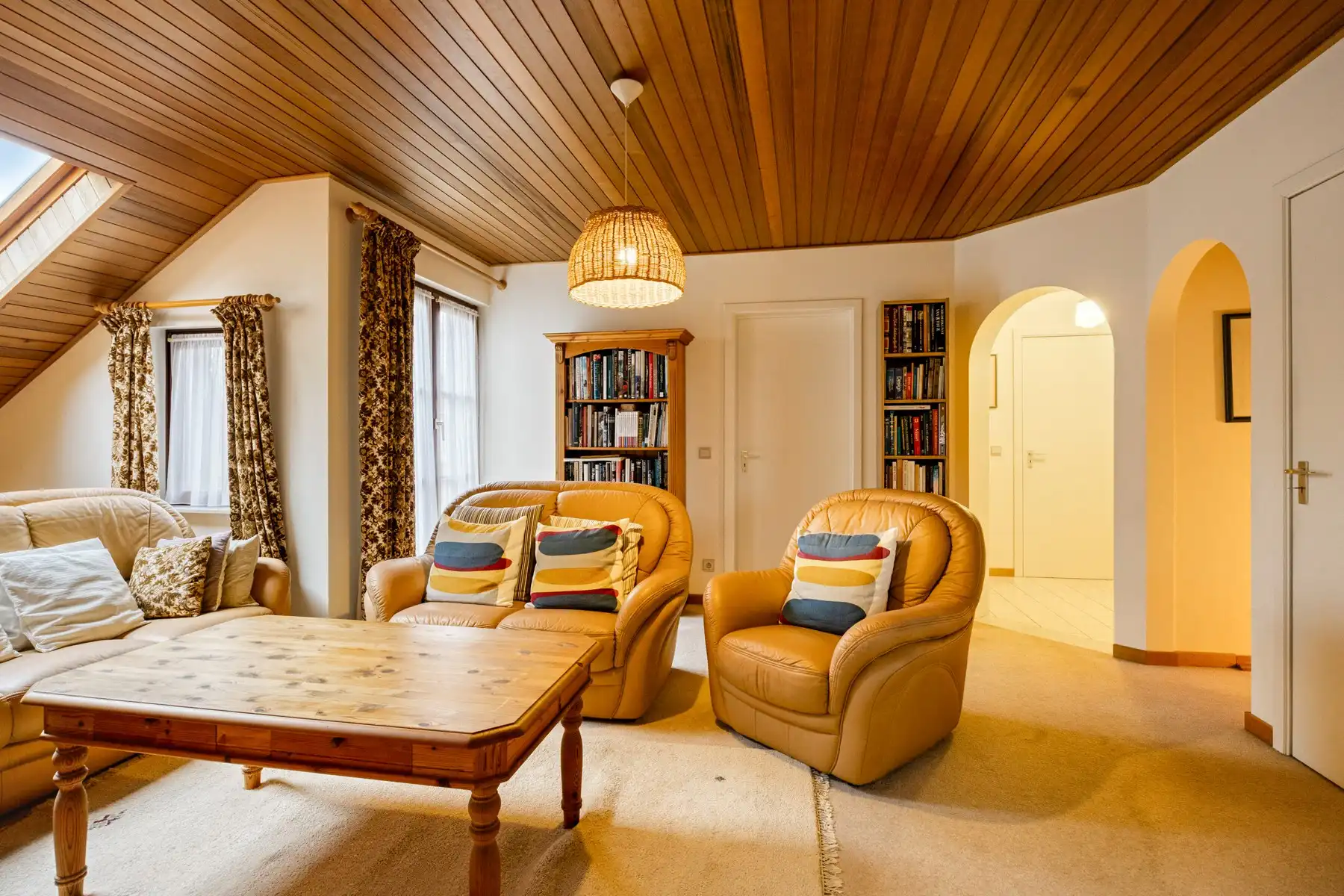 Cosy gezinswoning met 4 slaapkamers, garage en tuin - NATO op 10 min. foto 20