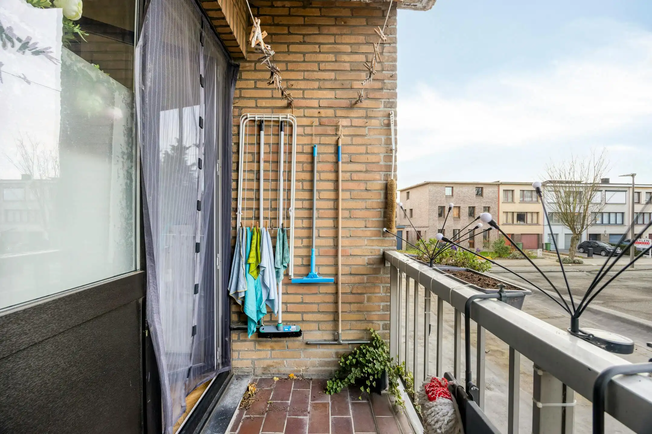 Verzorgd appartement met 2 slaapkamers te koop in Merksem foto 12