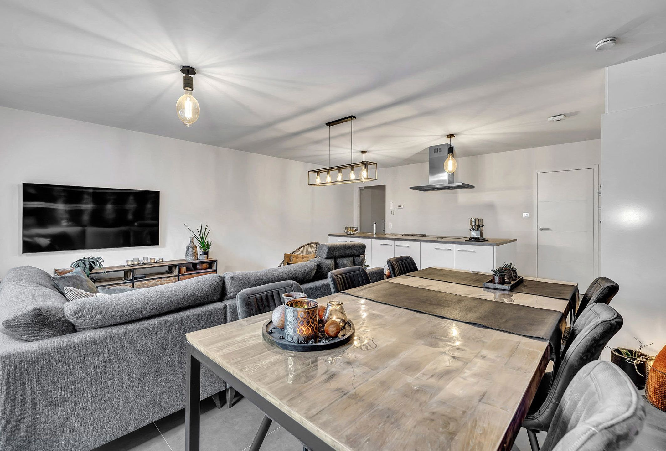 Recent gelijkvloers appartement  foto 3