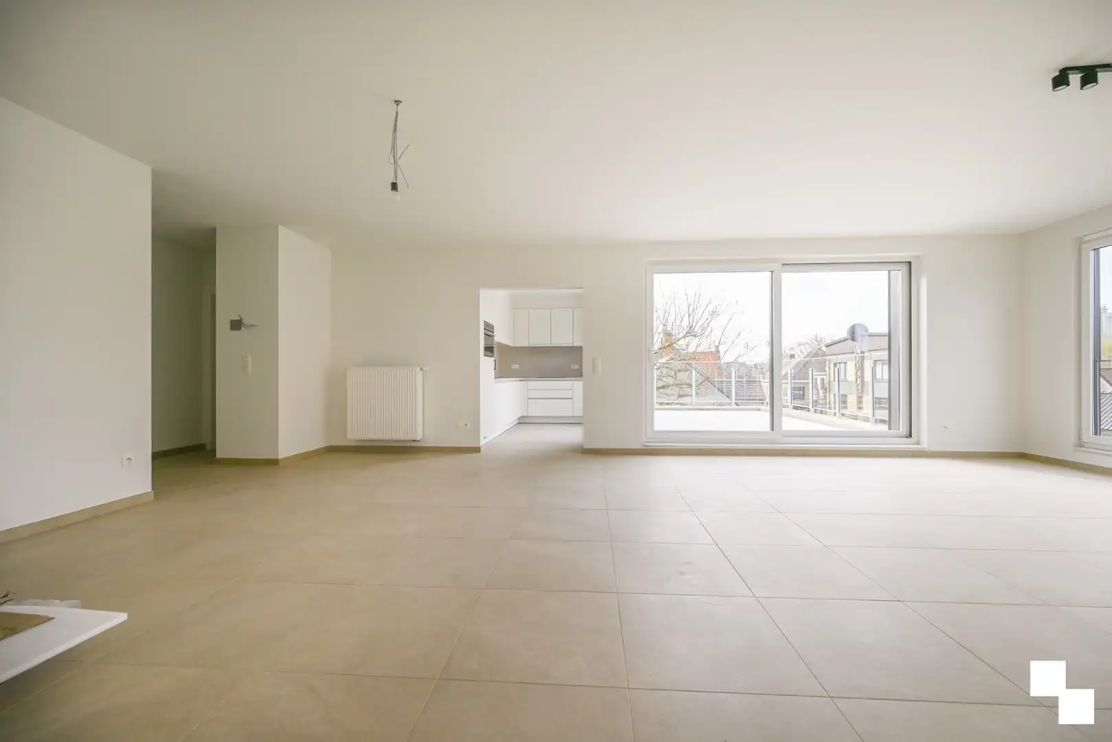 Energiezuinig penthouse met zonneterras te Izegem foto 5