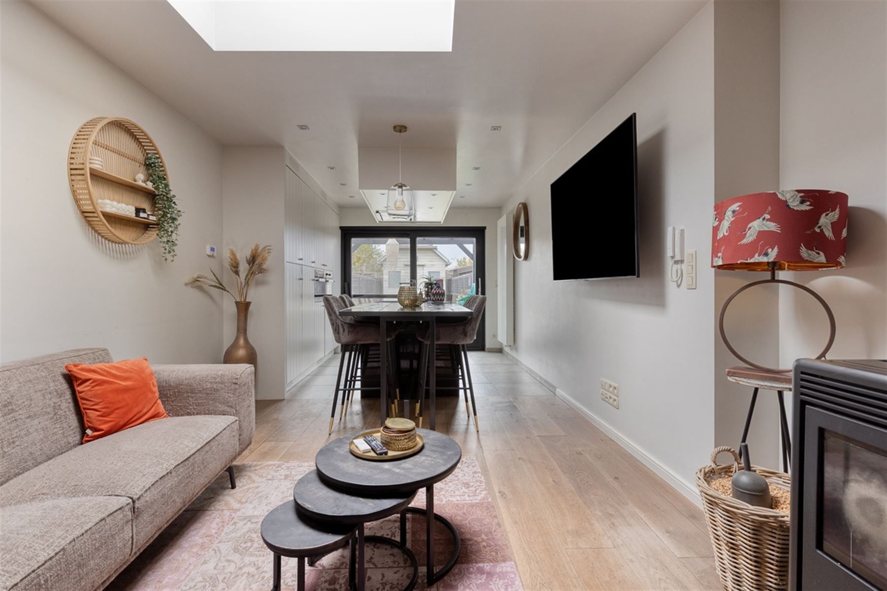 Stijlvolle instapklare woning met 3 slaapkamers foto 2