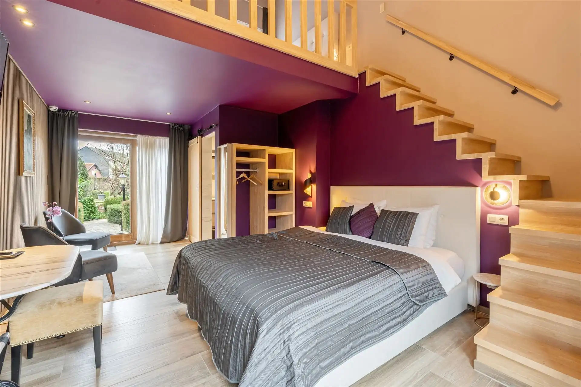 Herenhuis met B&B en wellness. foto 26