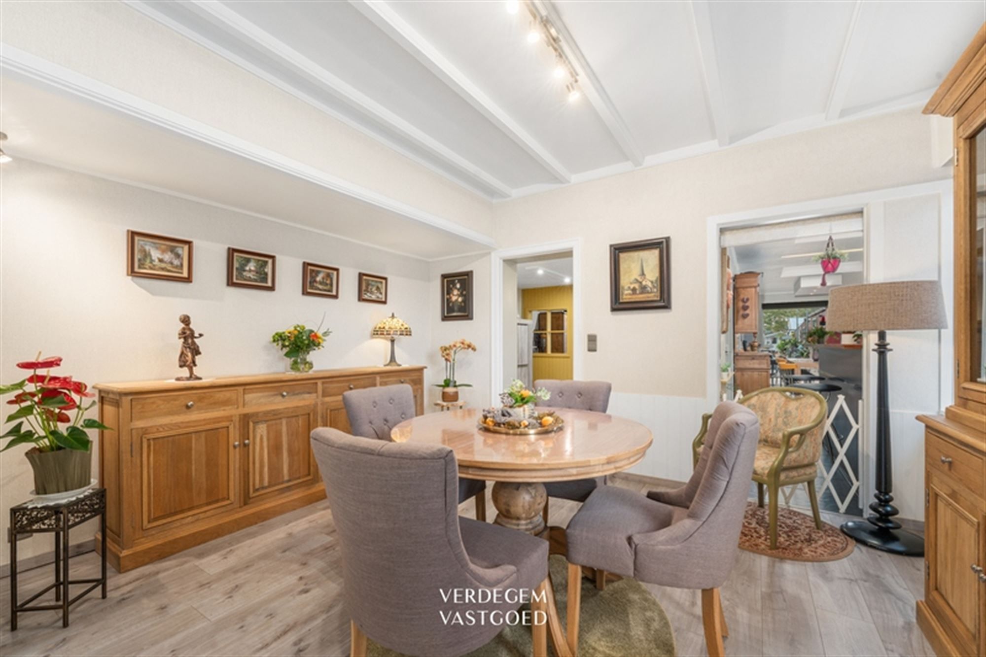 Ultra-gezellige woning met 3 slaapkamers, garage en geniettuin foto 7