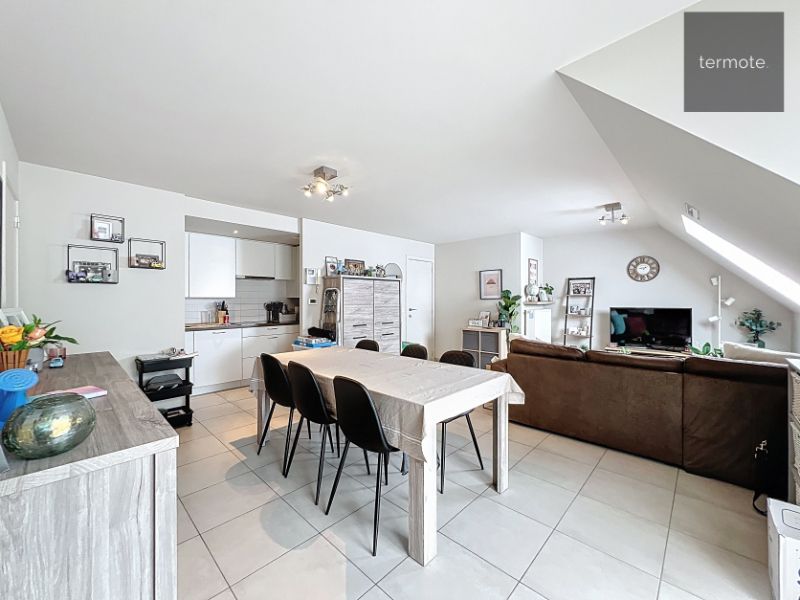 Duplex appartement foto {{pictureIndex}}