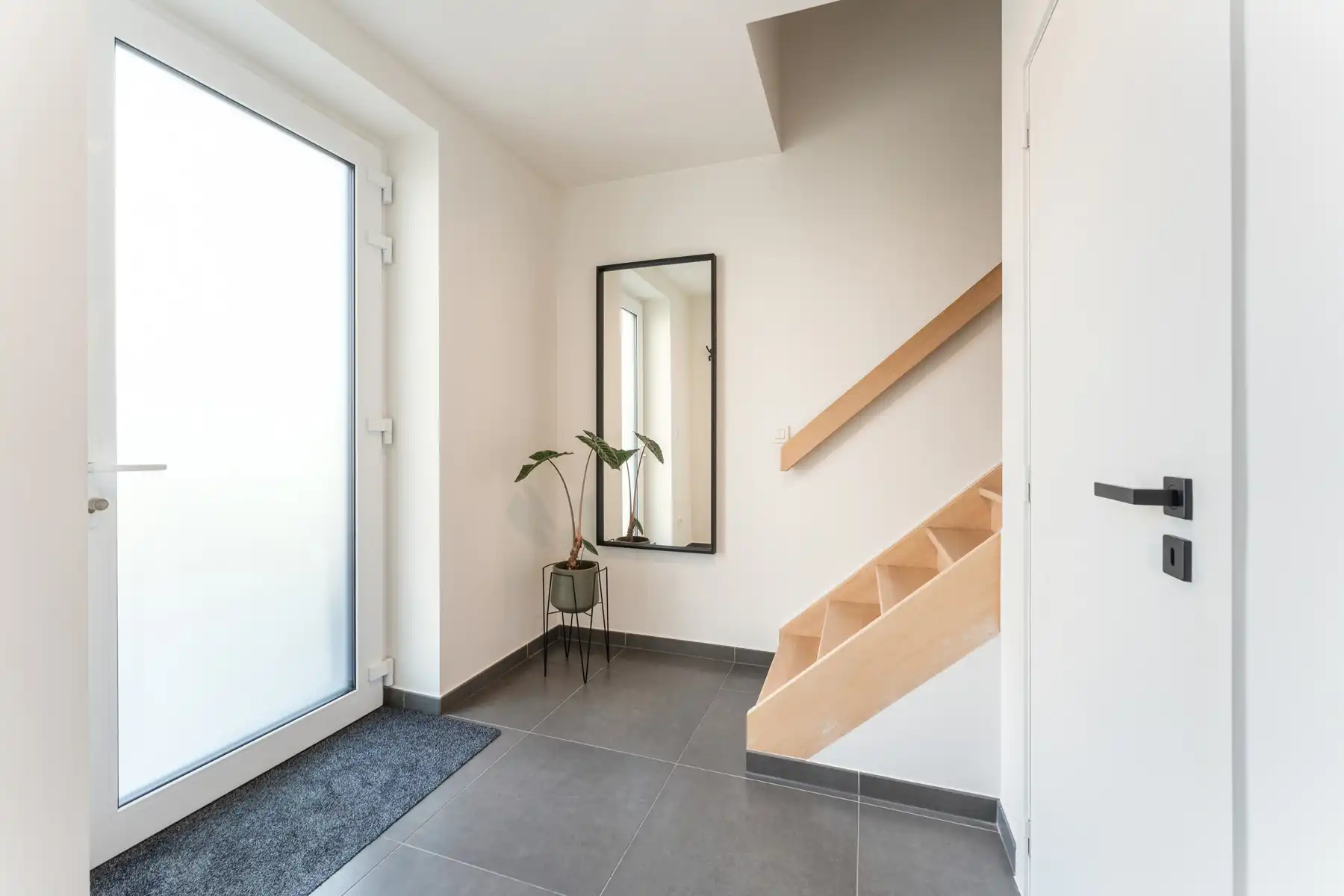 Recente HOB met 4 slpks en afzonderlijke garage te Roeselare foto 12