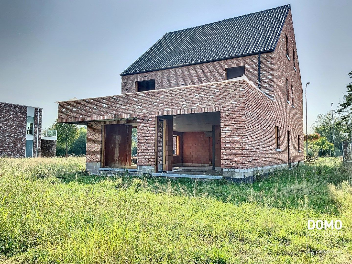 Prachtige CASCO pastoriewoning met 5 slaapkamers, inpandige garage en tuin te Hasselt. foto 10