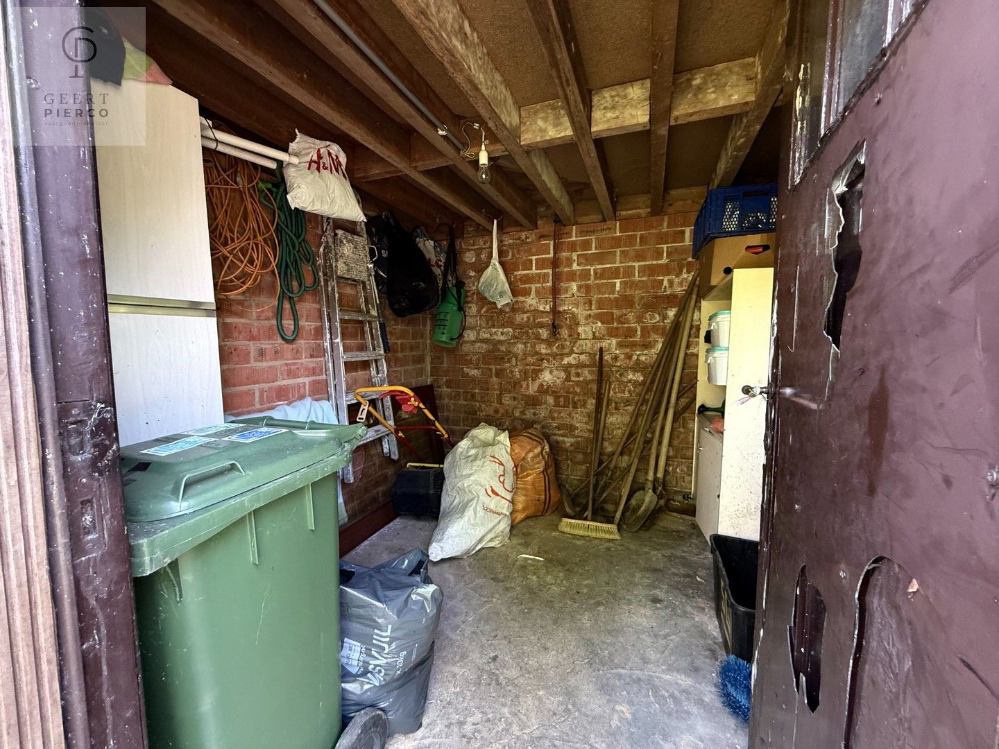 Instapklare rijwoning gelegen aan de stadsrand van Sint-Truiden en op wandelafstand van het commerciële stadscentrum, het station en vele sportfaciliteiten. foto 32