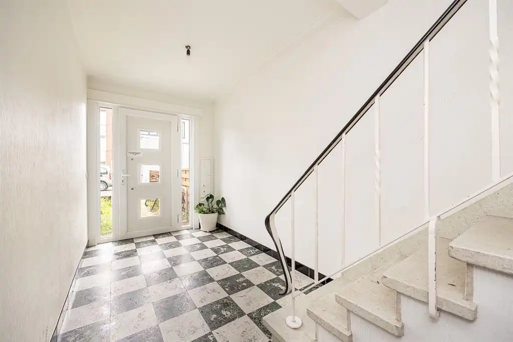 Instapklaar appartement tussen 2 parken foto 15