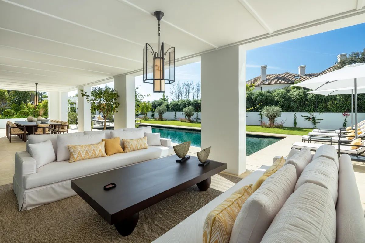 Exclusieve villa in Marbella: tijdloze elegantie en ongeëvenaarde luxe foto 22