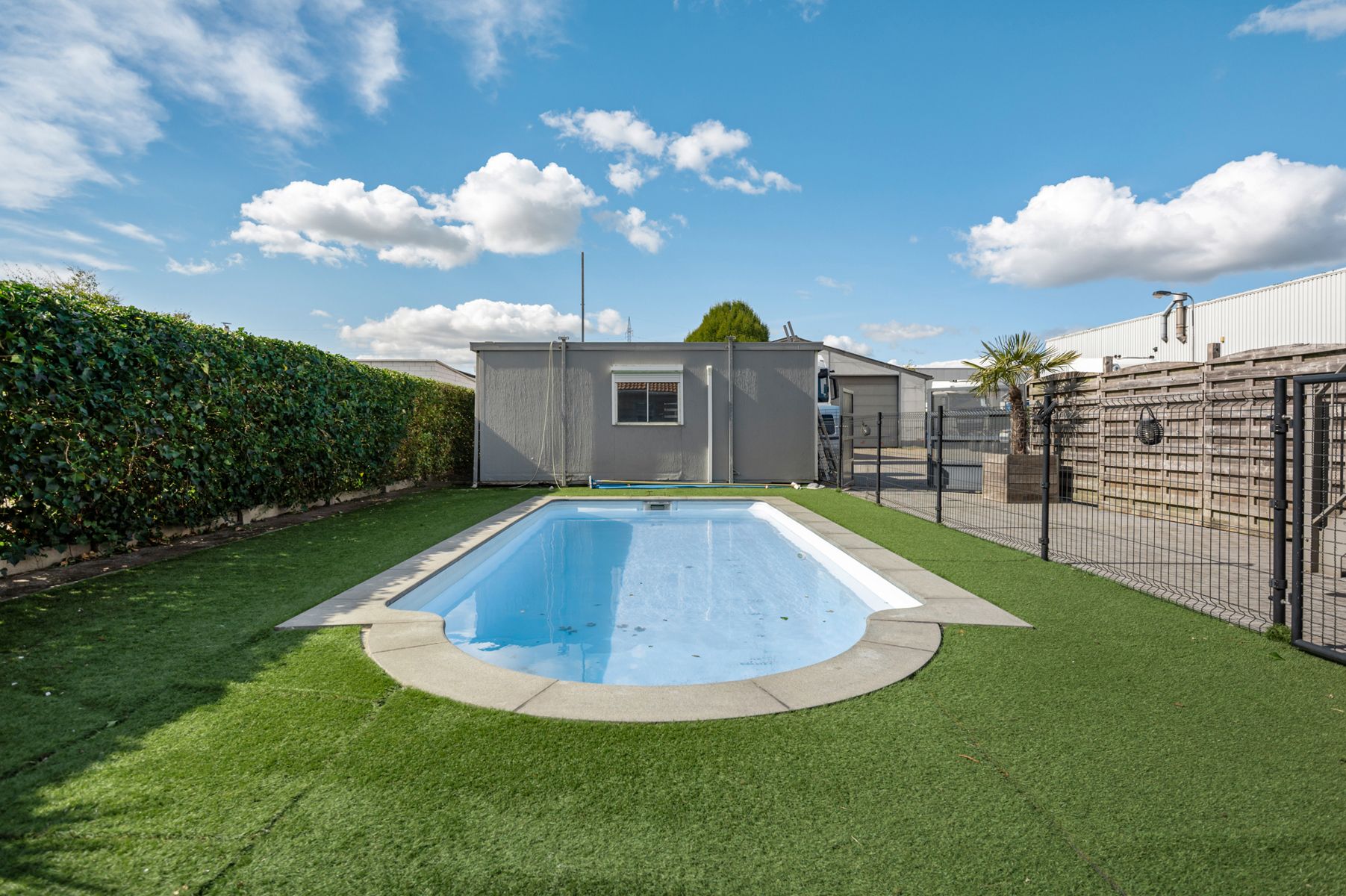 IN OPTIE. Woning met industriehal (212m2) op 2229m2 grond foto 49