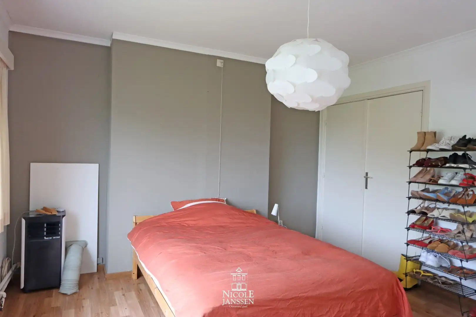 Halfvrijstaande woning foto 10