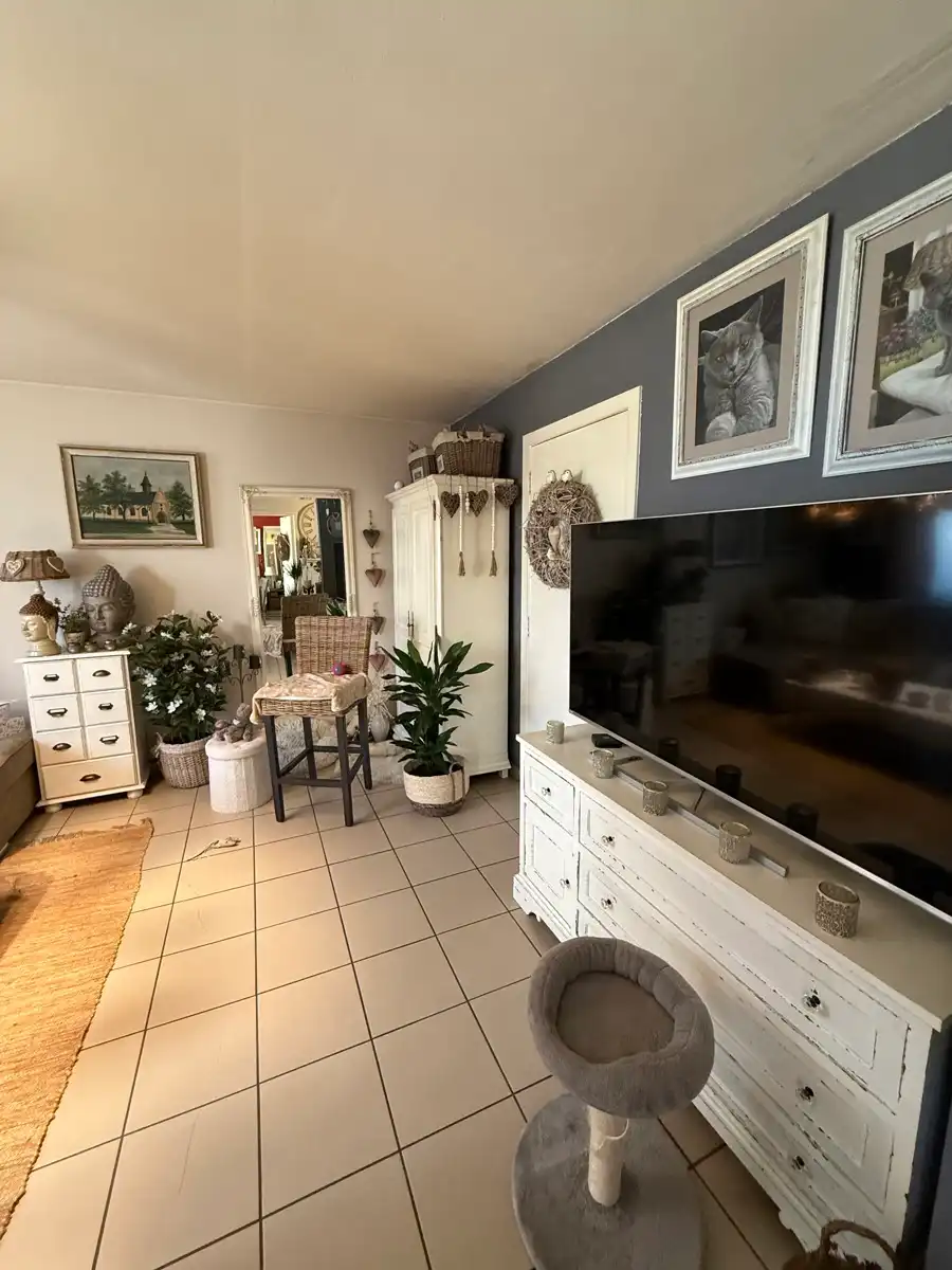 Instapklaar appartement met terras op toplocatie in Genk foto 6