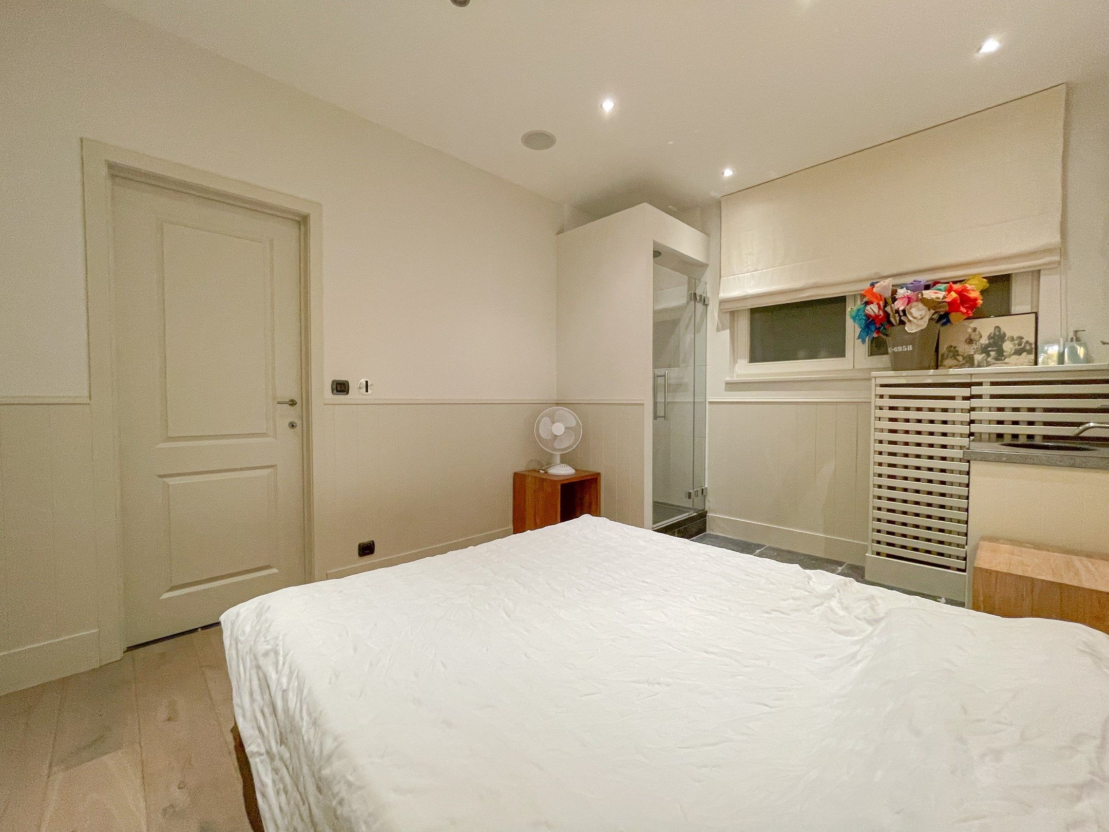 Aangenaam, perfect onderhouden appartement met een ruim terras. foto 25