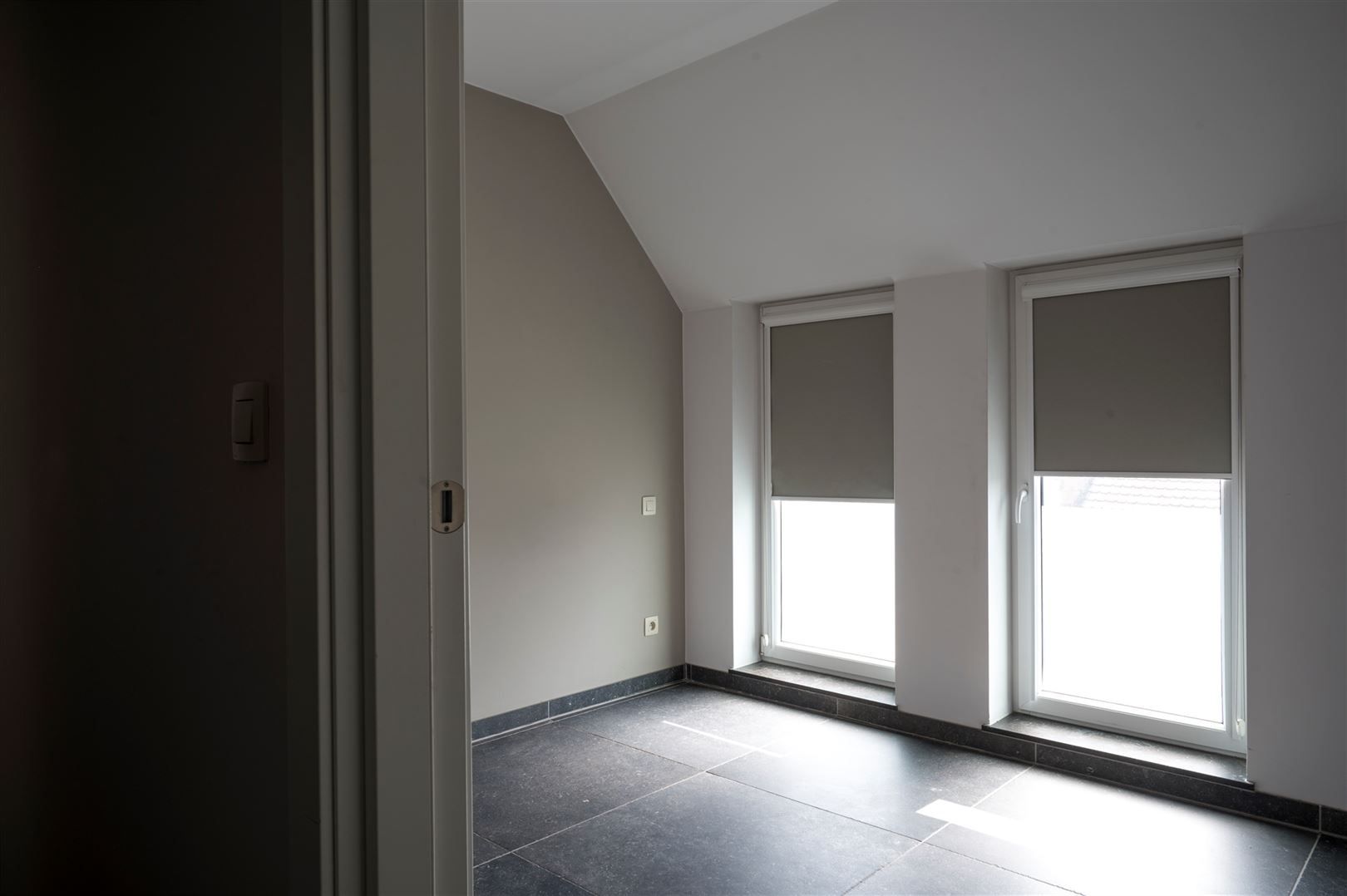2 slaapkamer app met zonnig terras foto 15