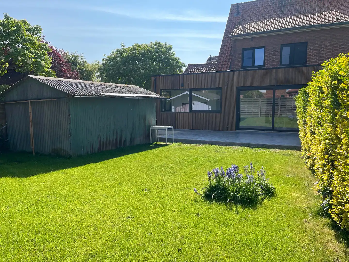 Volledig gerenoveerde woning met tuin en garage te Bissegem foto 12