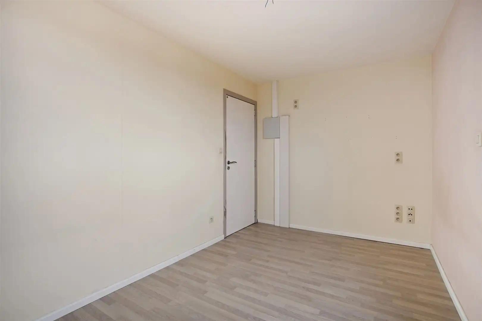 TE KOOP: Opbrengsteigendom in het centrum van Heusden-Zolder! foto 26