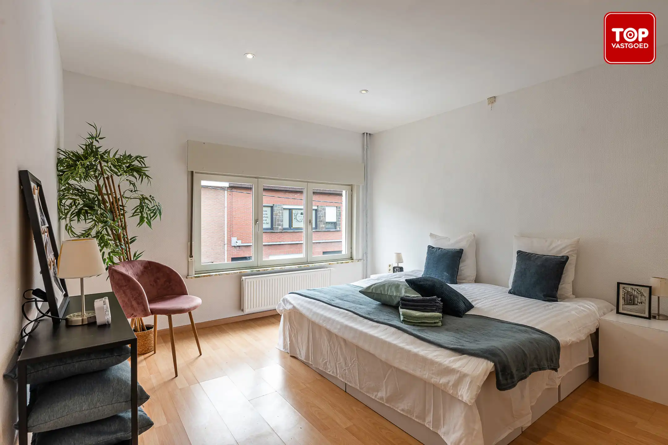 Instapklare woning met 3 slaapkamers, garage en zonnige tuin foto 14
