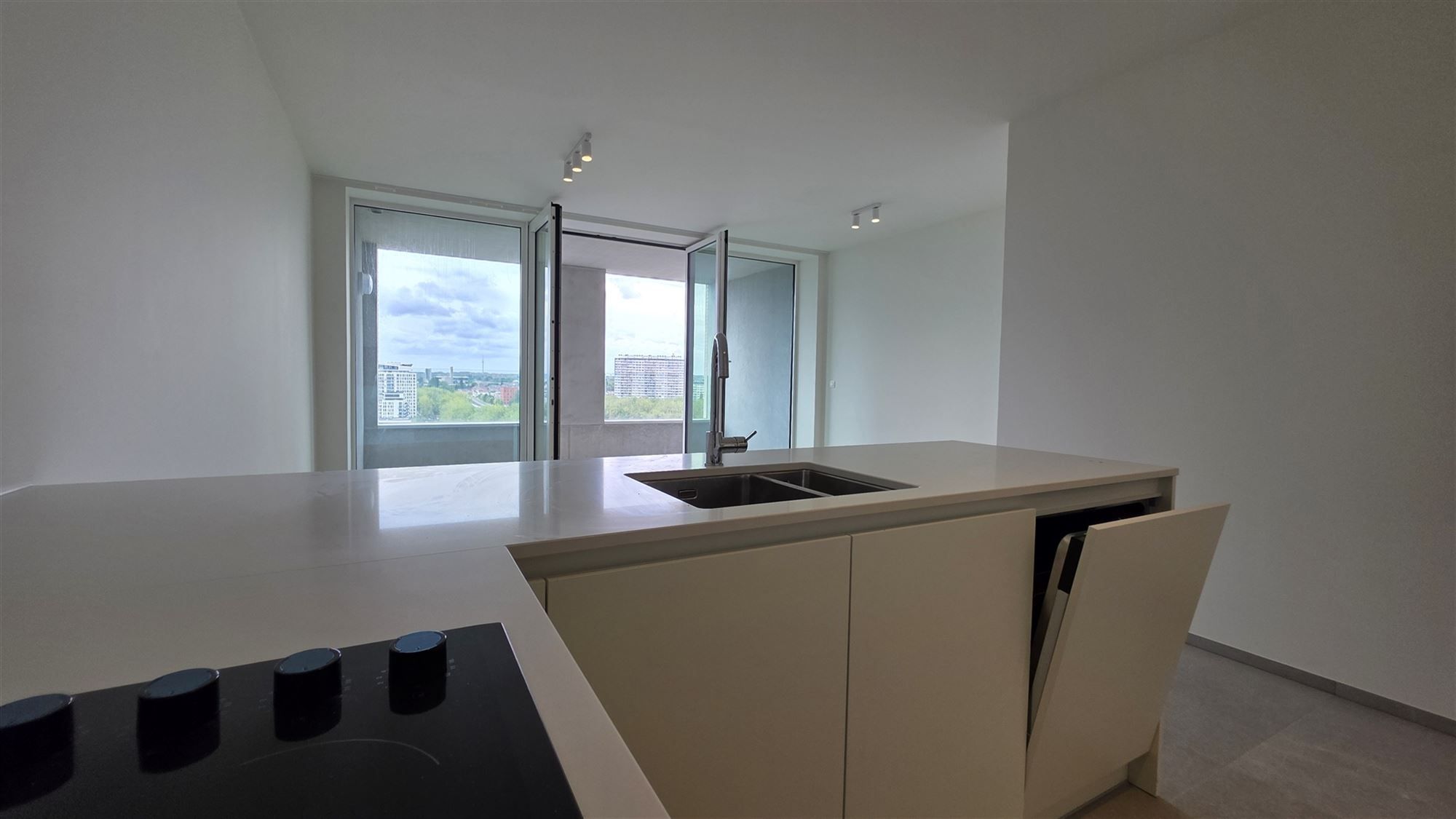 Nieuwbouw 2 slaapkamerappartement foto 3