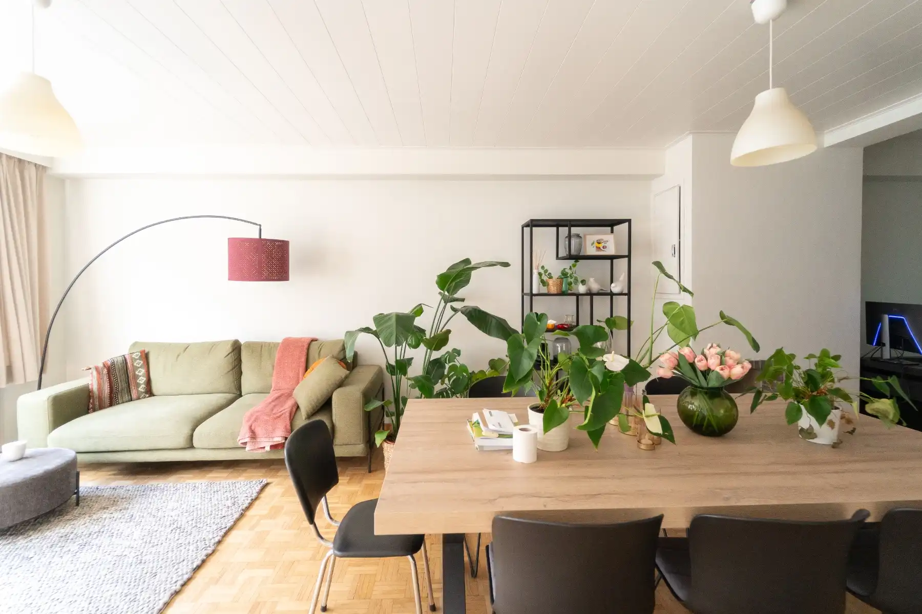 2 slaapkamerappartement met zicht op Zuidpark foto 12