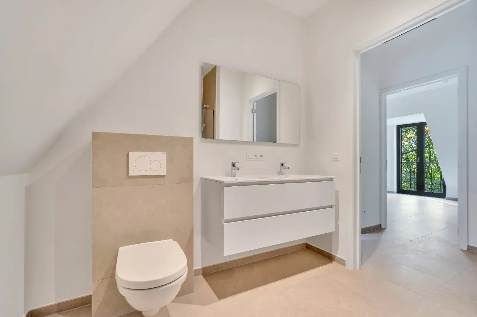 Instapklare nieuwbouwwoning foto 13