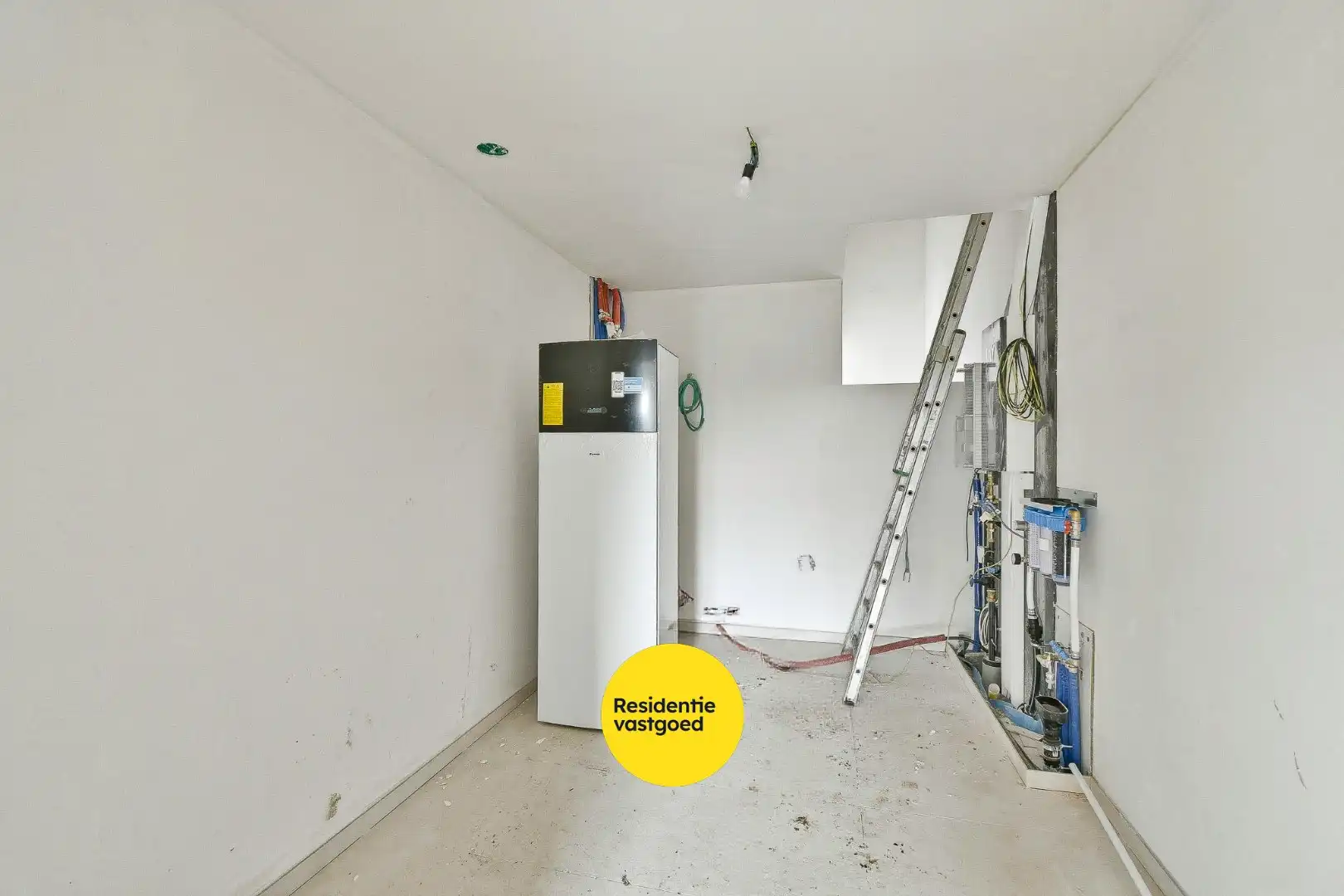 Gezinswoning met drie slaapkamers op goeie locatie foto 18