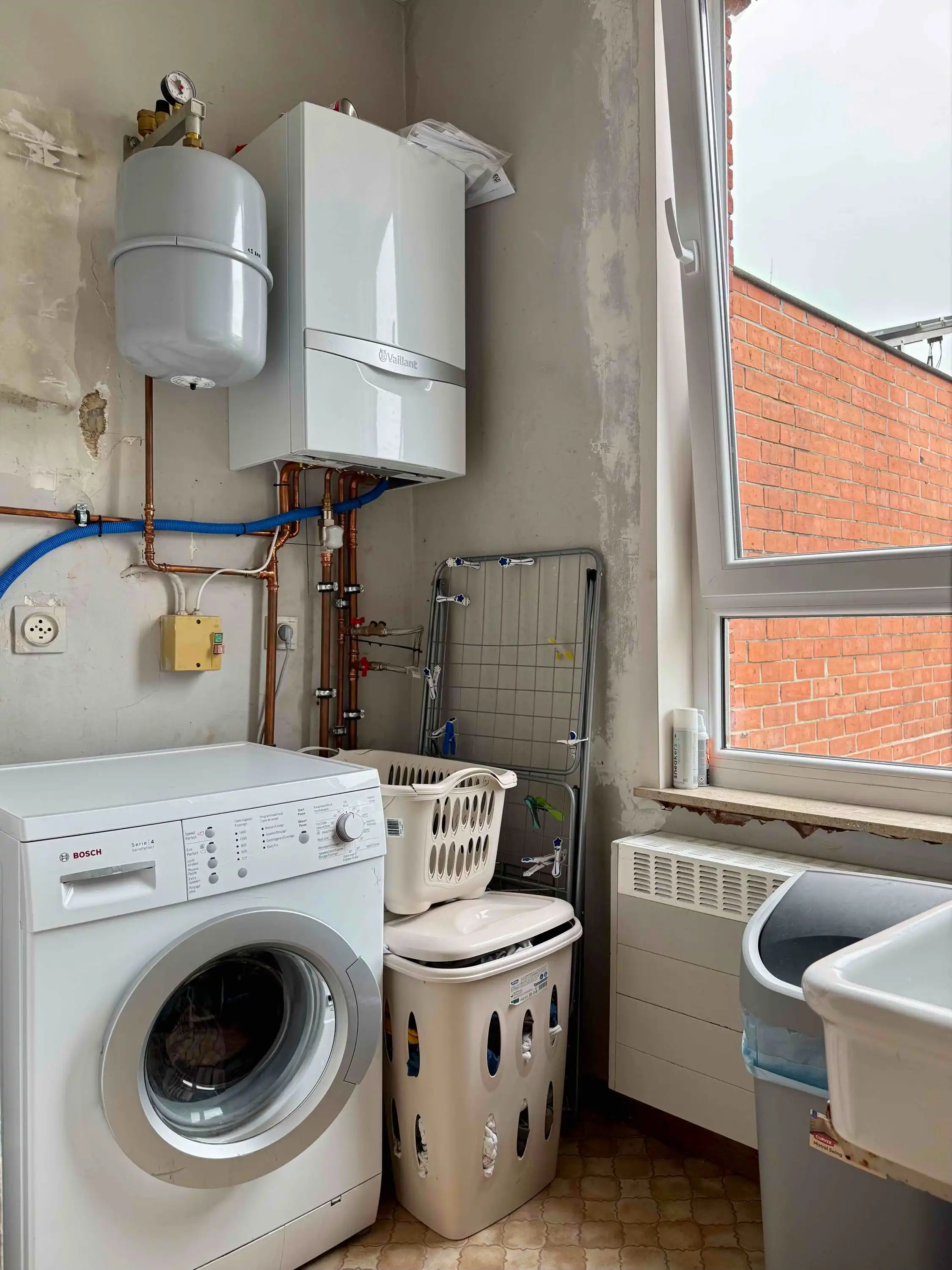 2 Appartementen + 4 winkels foto 24