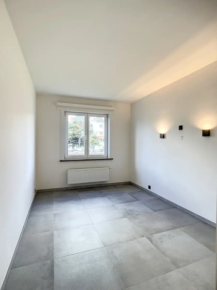 Modern gerenoveerd gelijkvloers appartement nabij park 58 foto 5