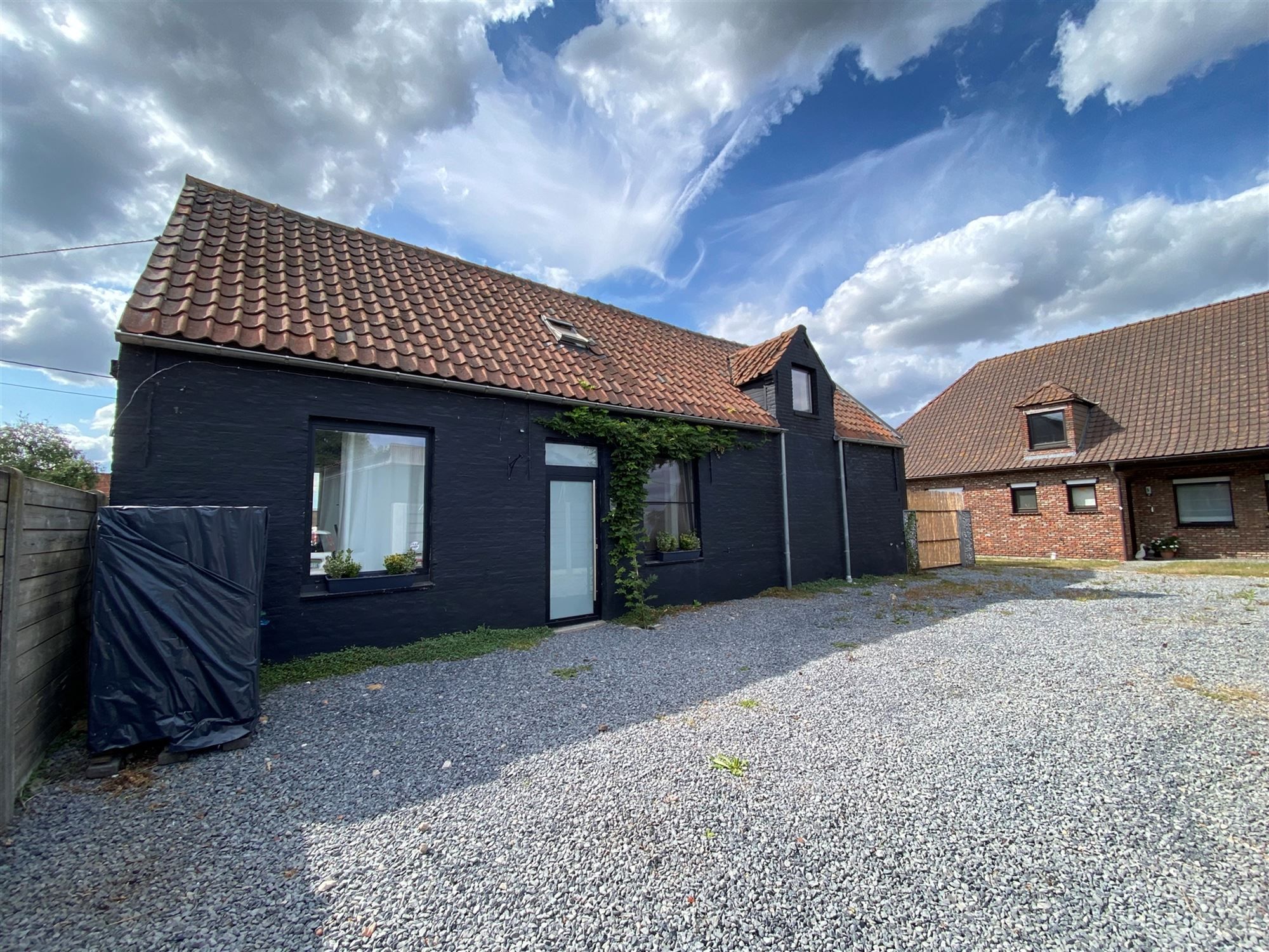 Gerenoveerde woonst met 1 slaapkamer  foto {{pictureIndex}}