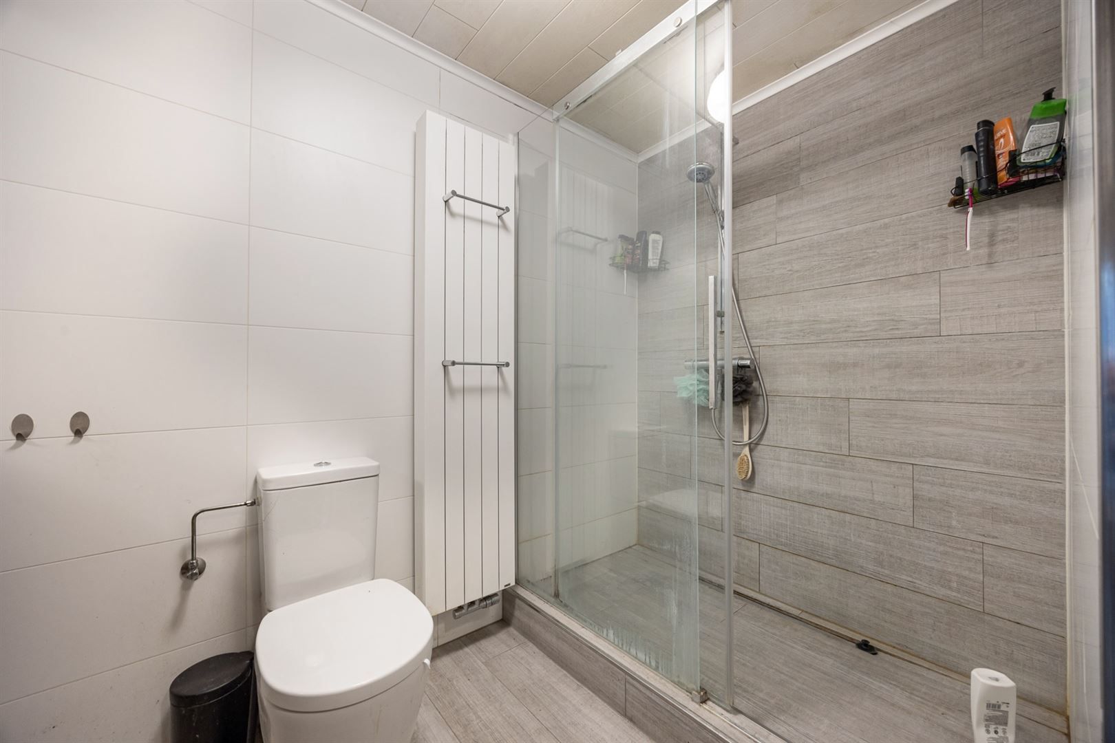 Prachtige rijwoning met veel potentieel! foto 9