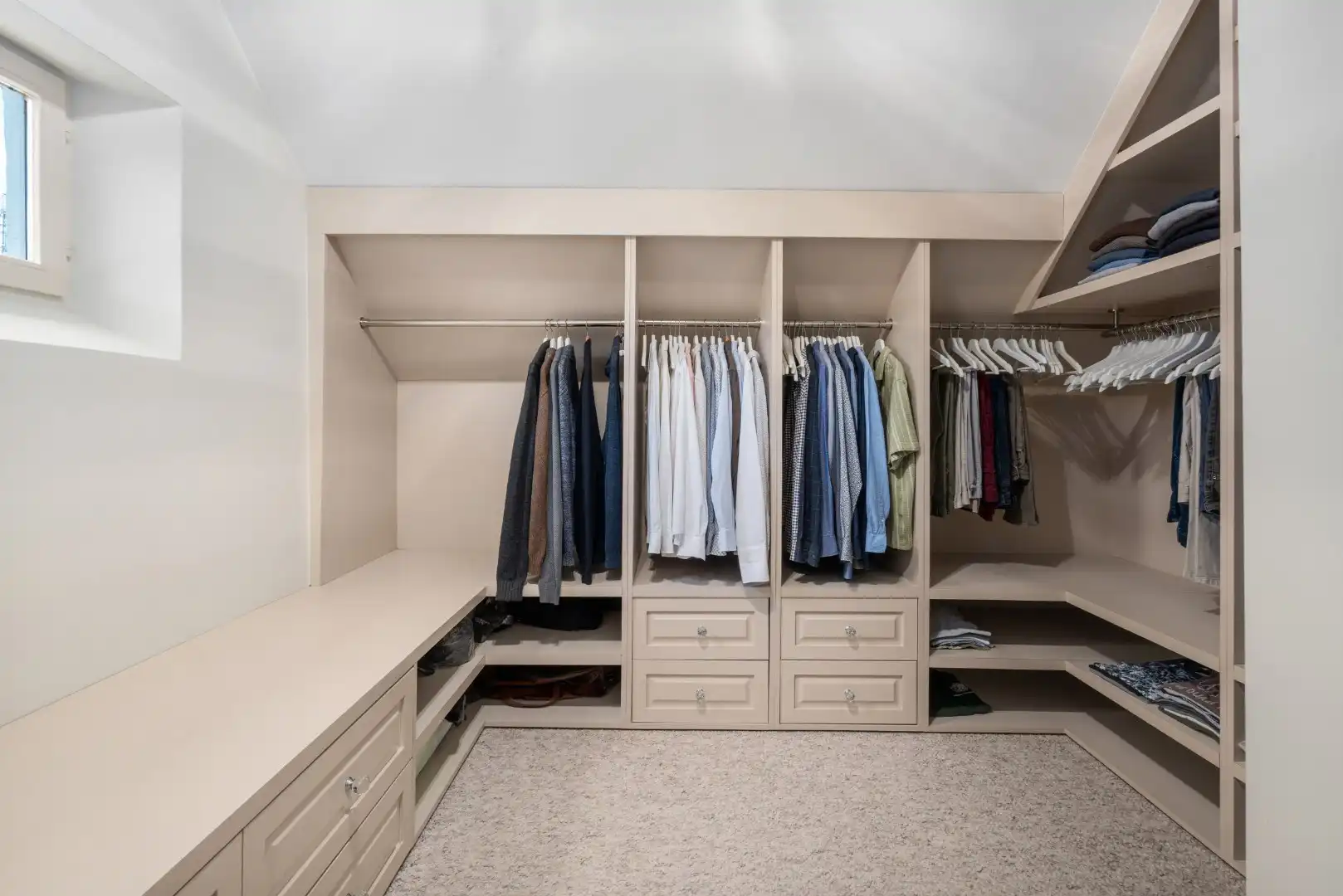 Uiterst charmante halfopen bebouwing met weidse zichten op een perceel van 2012m²  foto 37