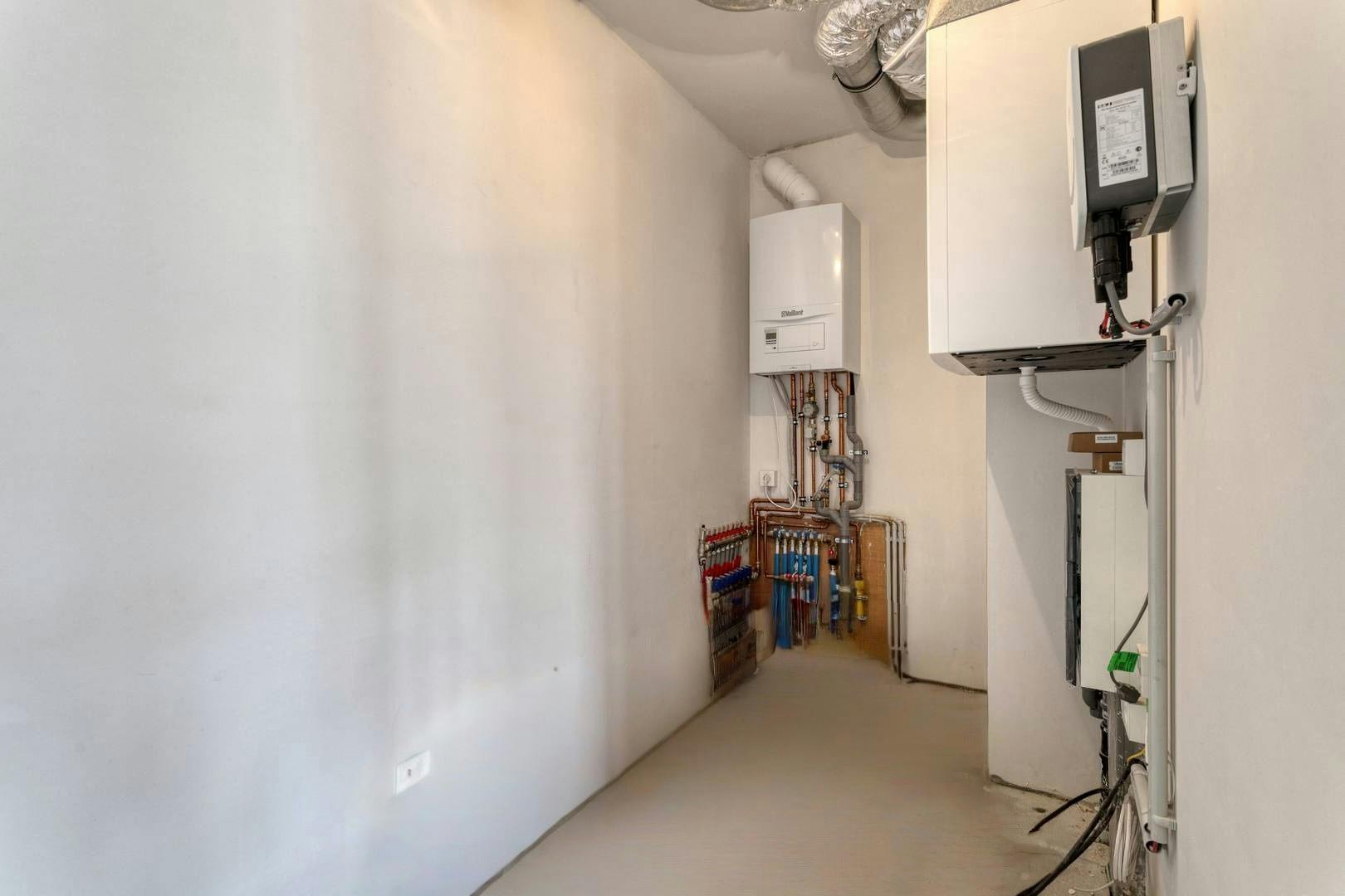 Kwalitatief en ruim nieuwbouwappartement (110m²) in Beselare  foto 8