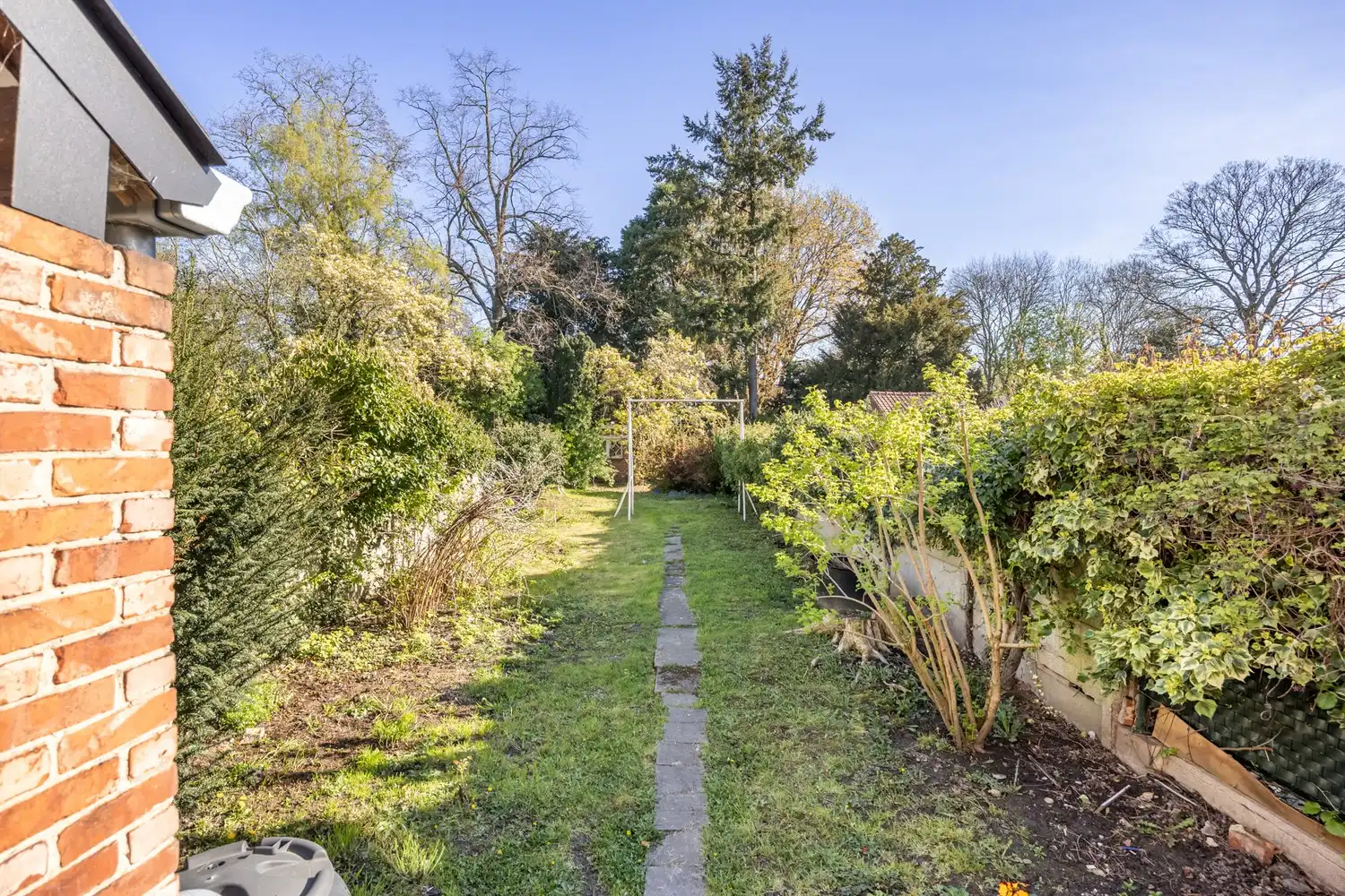 Authentieke herenwoning met ruime tuin en uitzonderlijk potentieel nabij het centrum van Hasselt! foto 26