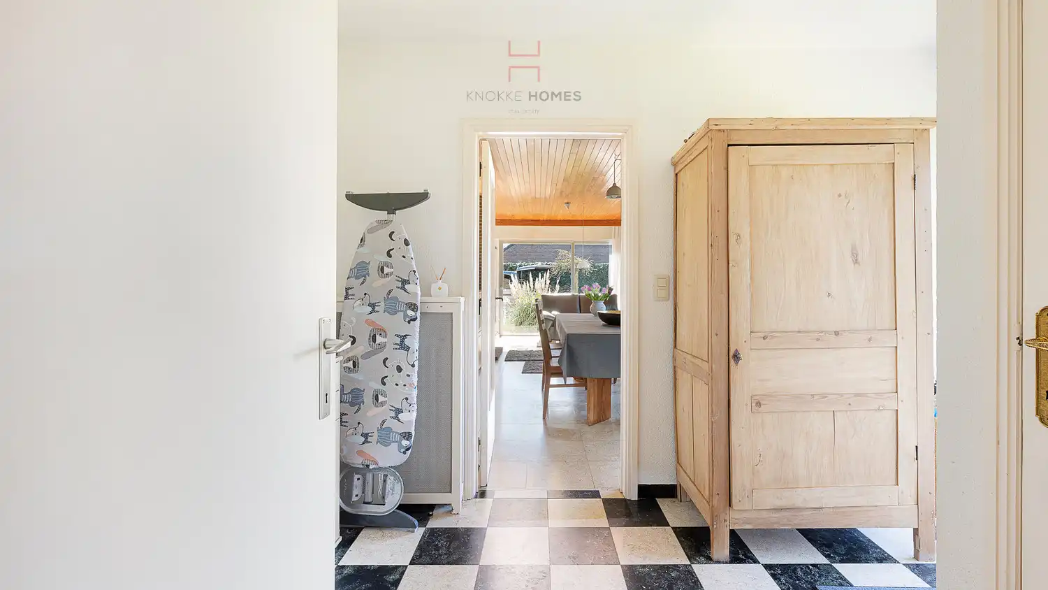 Landelijk gelegen woning met open zichten in Lapscheure-Damme foto 21