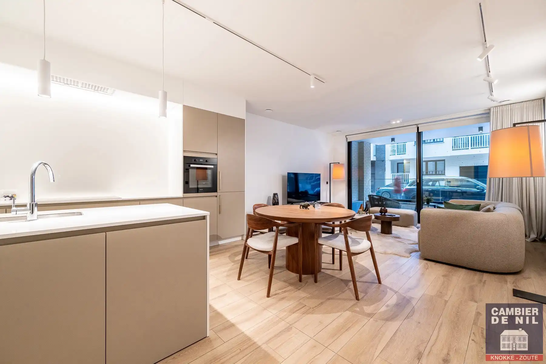 Gelijkvloers appartement nabij het Rubensplein en Lippenslaan te Knokke-Heist foto 2