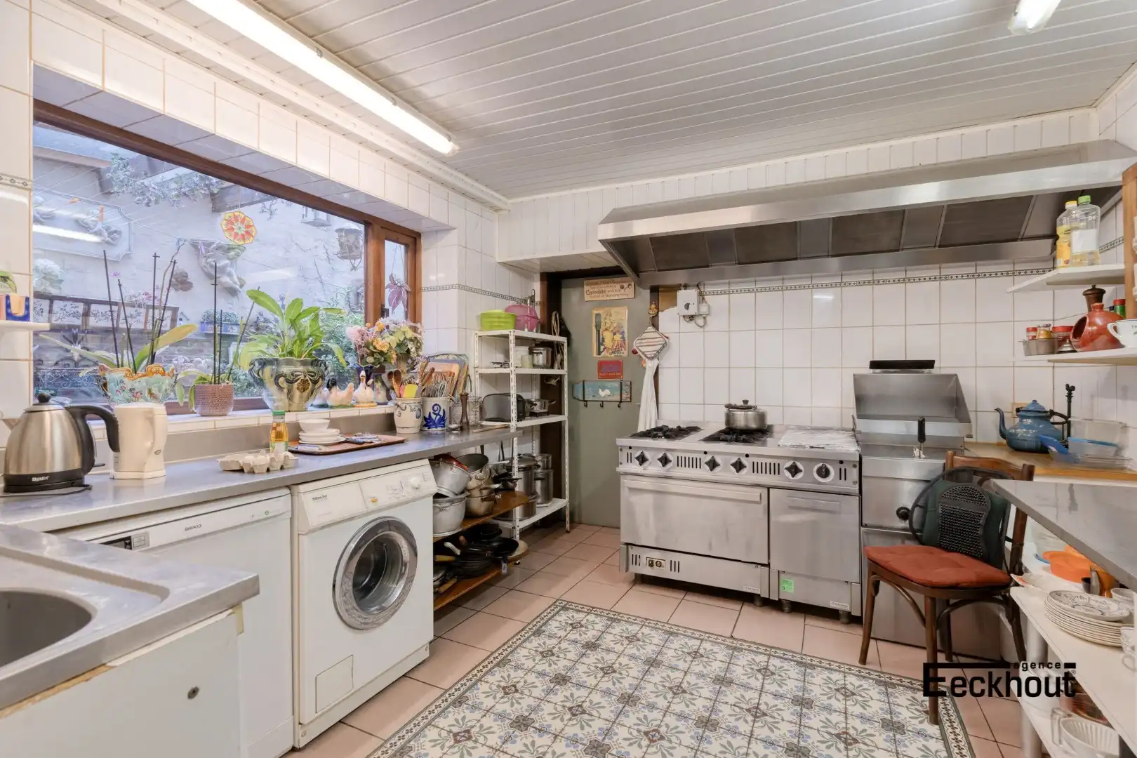 Sfeervol ingericht restaurant/praatcafé met ruime woonst  foto 7