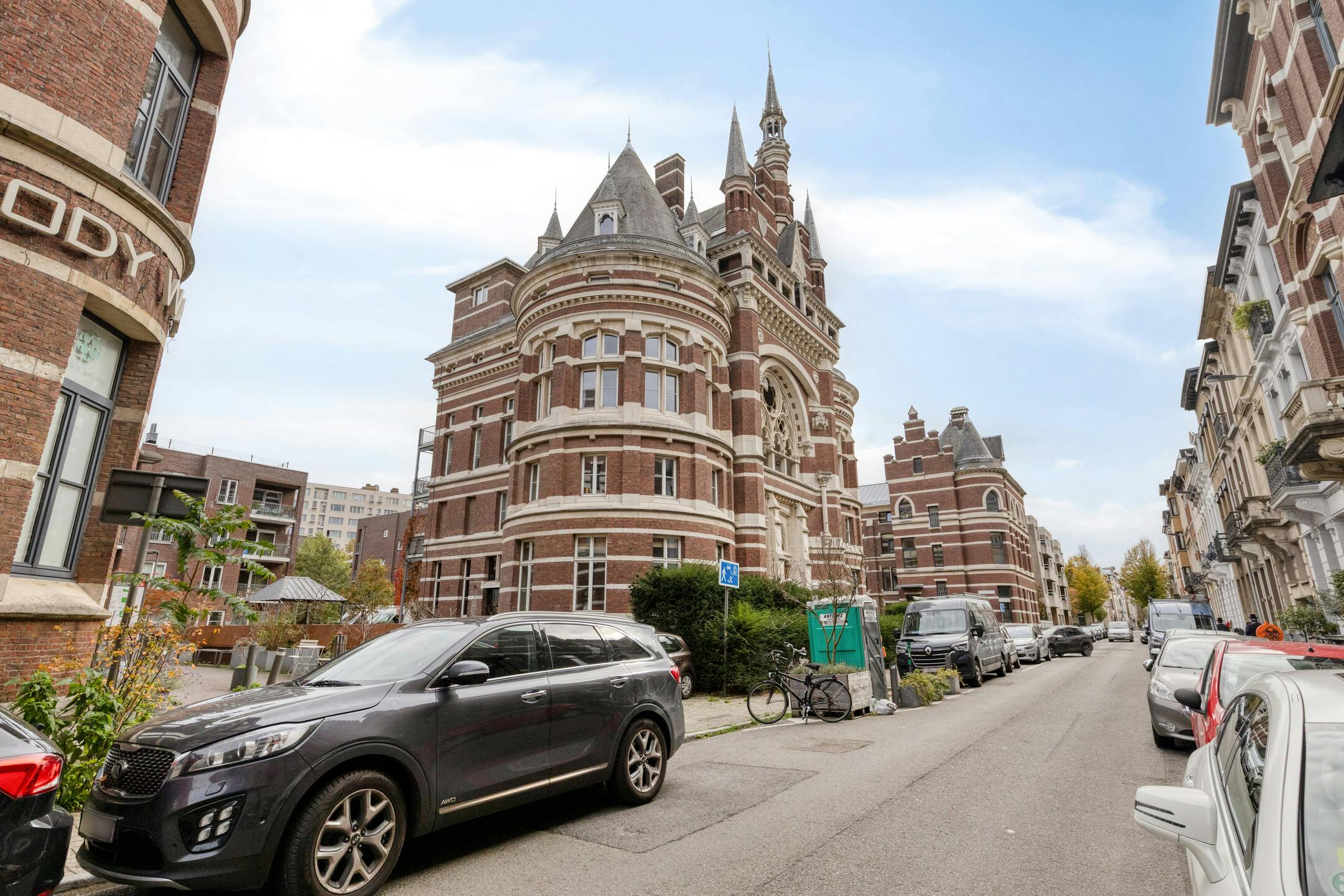 Appartement met twee slaapkamers en terras te koop Antwerpen foto 19