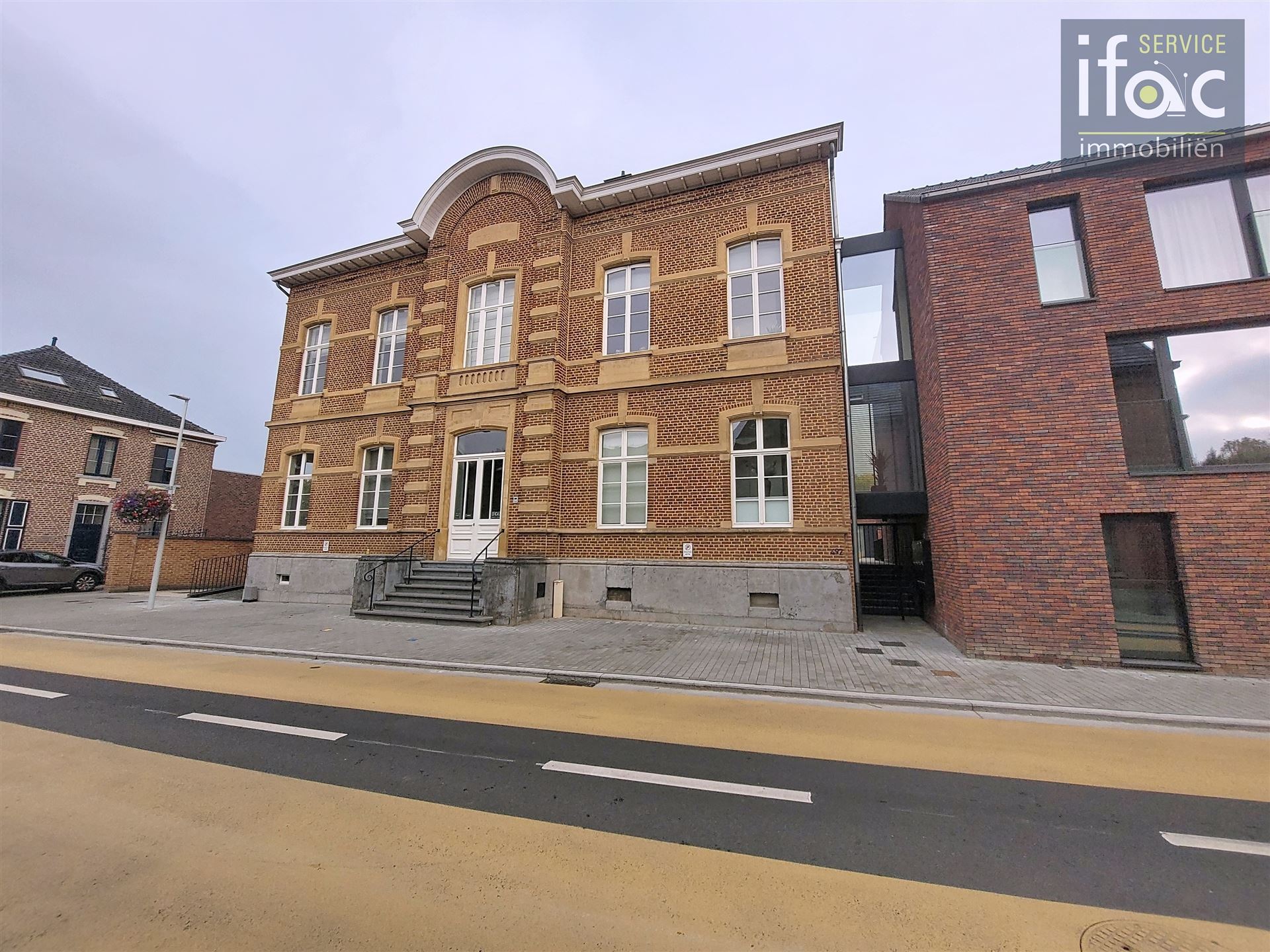 Moderne duplex met prachtig uitzicht foto 22