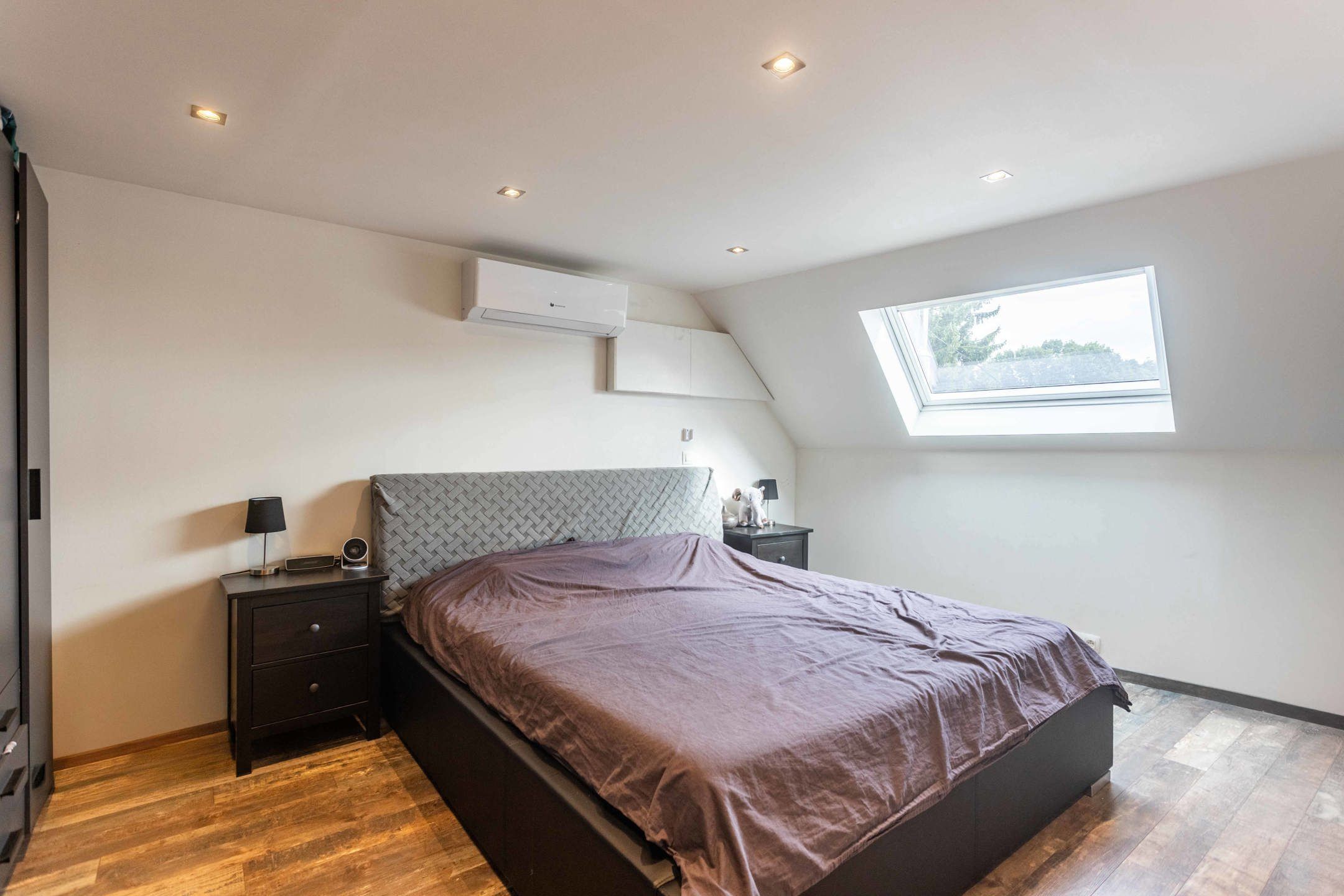 Interessante opportuniteit; gerenoveerde woning met tuin!  foto 13
