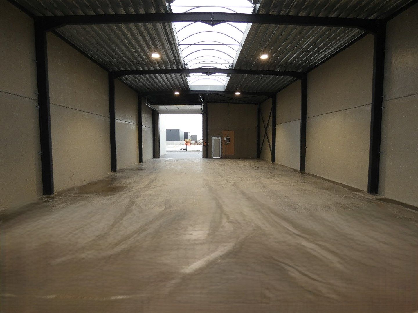 Recente nieuwbouwloods (340 m²), Torhout foto 3