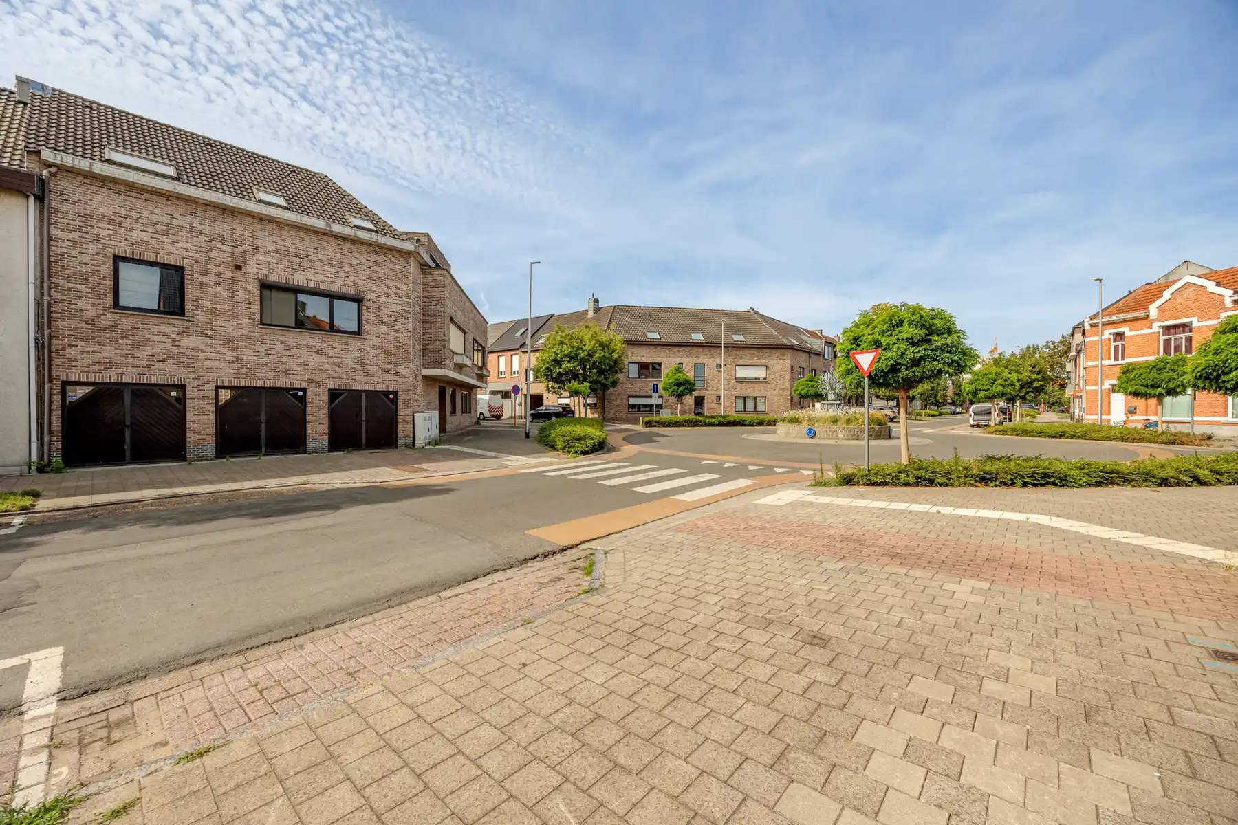 Lichtrijk gelijkvloers hoekappartement in Niel foto 16