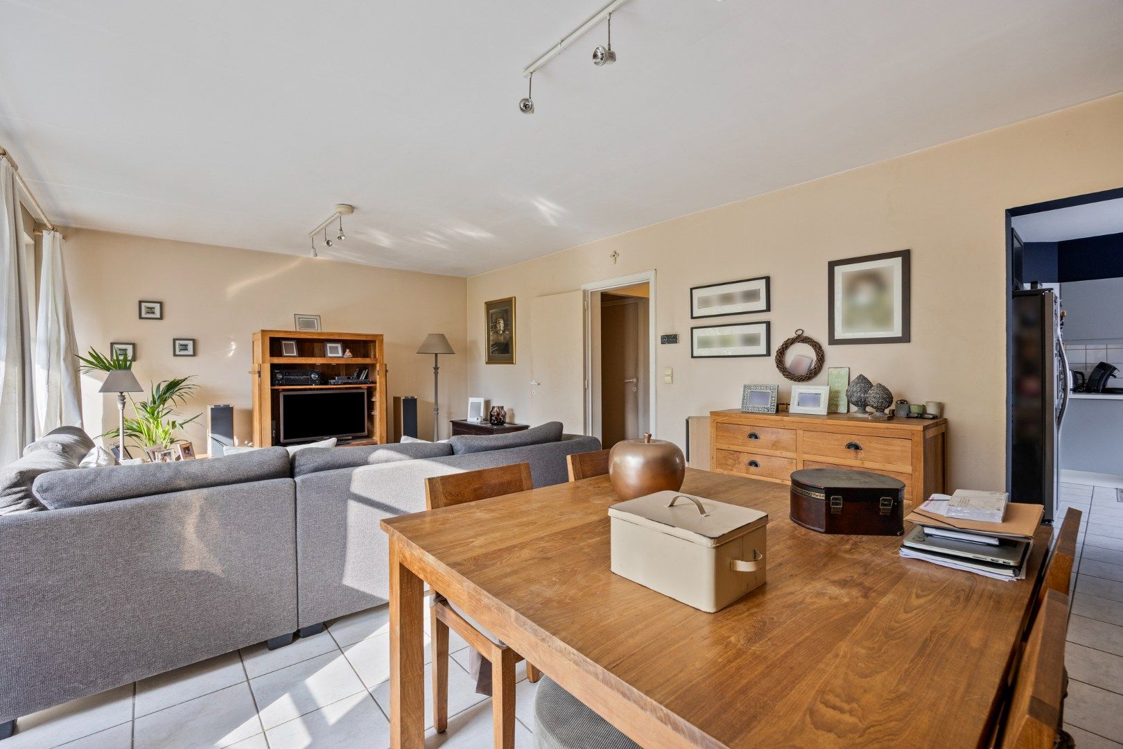 Goed gelegen 2-slaapkamerappartement  – EPC 130 kWh/m² - bewoonbare opp. 99 m² foto 9