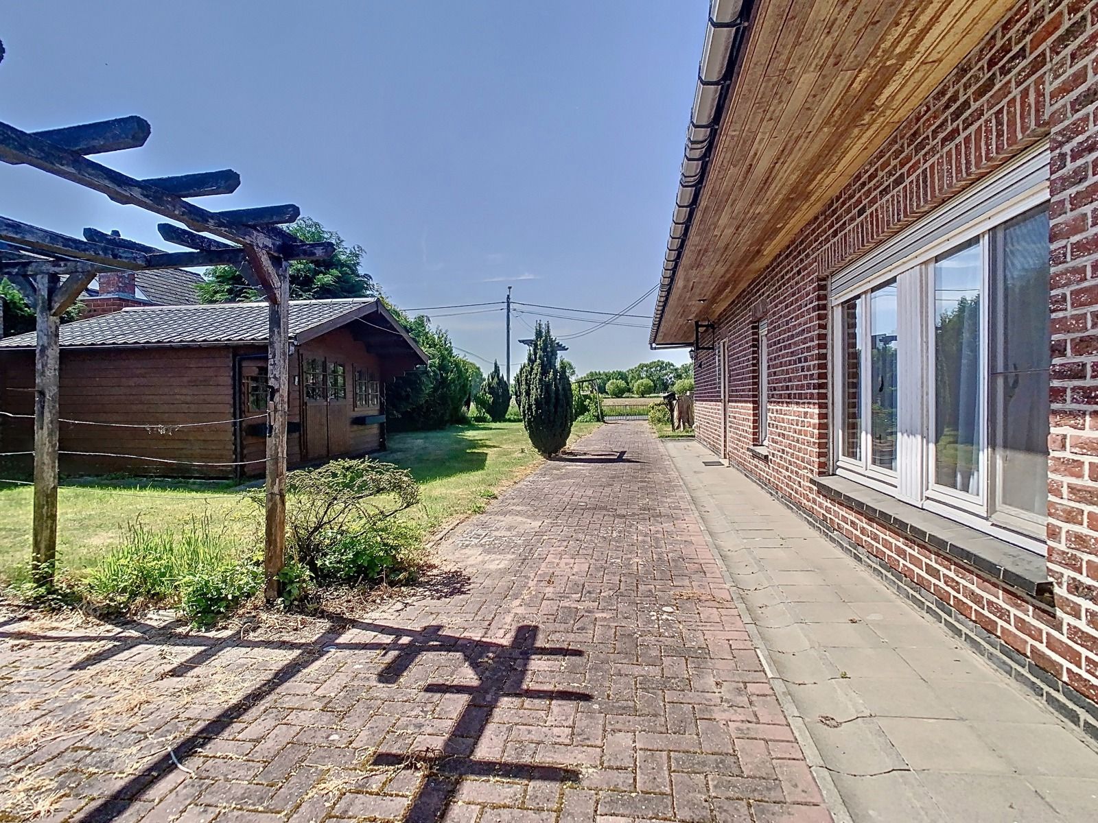Vrijstaande woning in een landelijke omgeving! foto 11