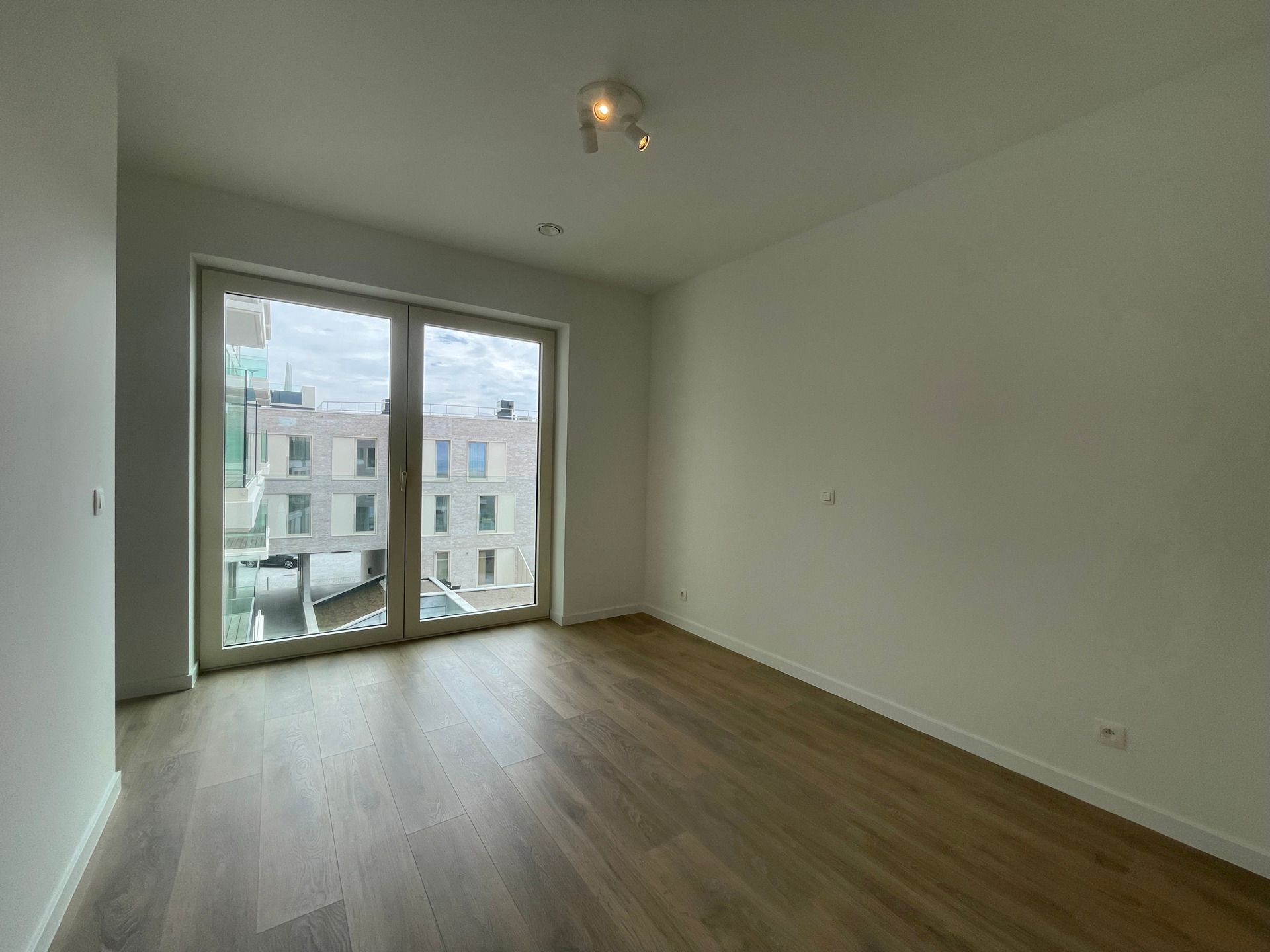 Nieuwbouwappartement met Scheldezicht en zonneterras foto 8